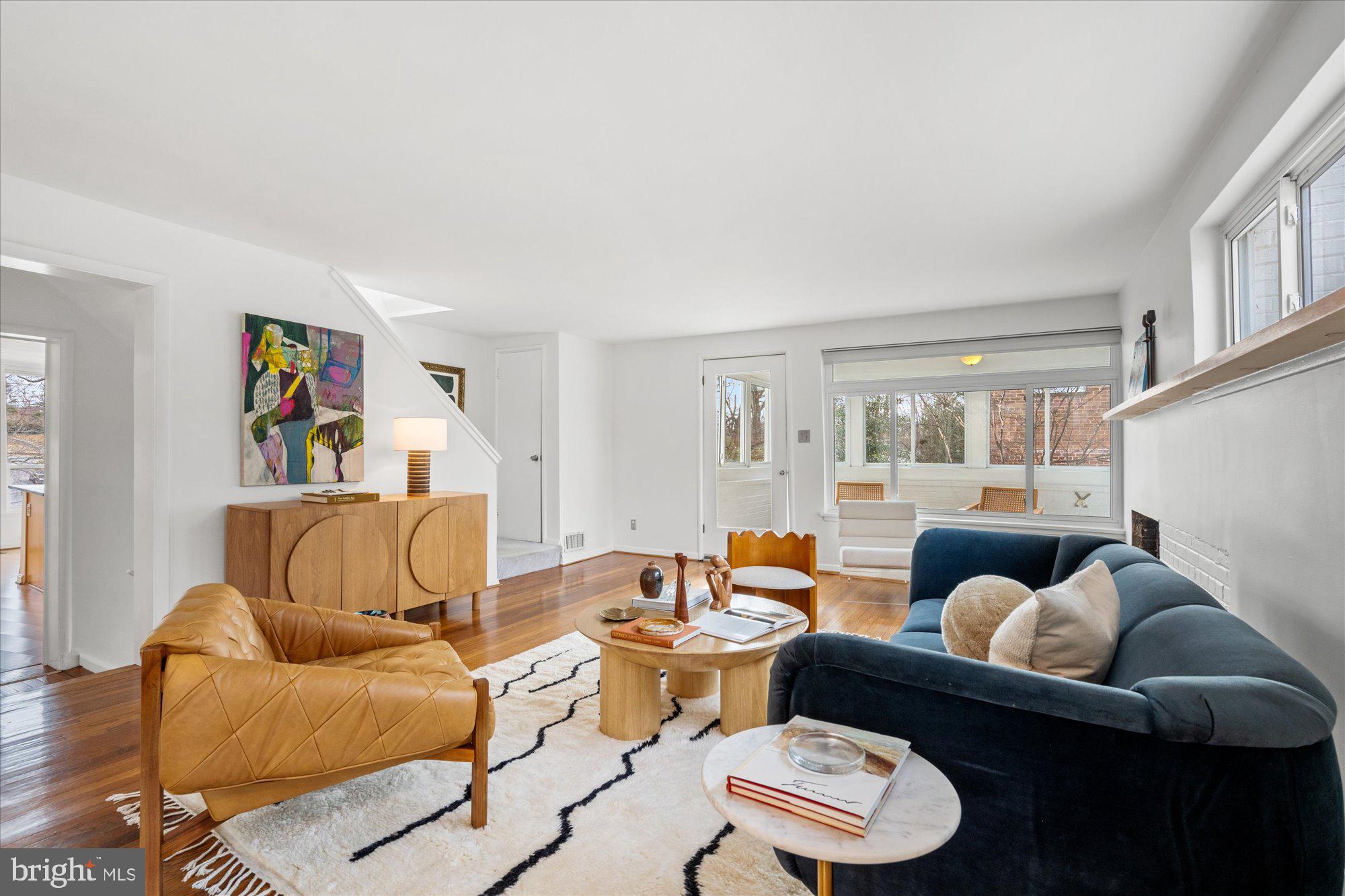 MONTICELLO PARK - Residential