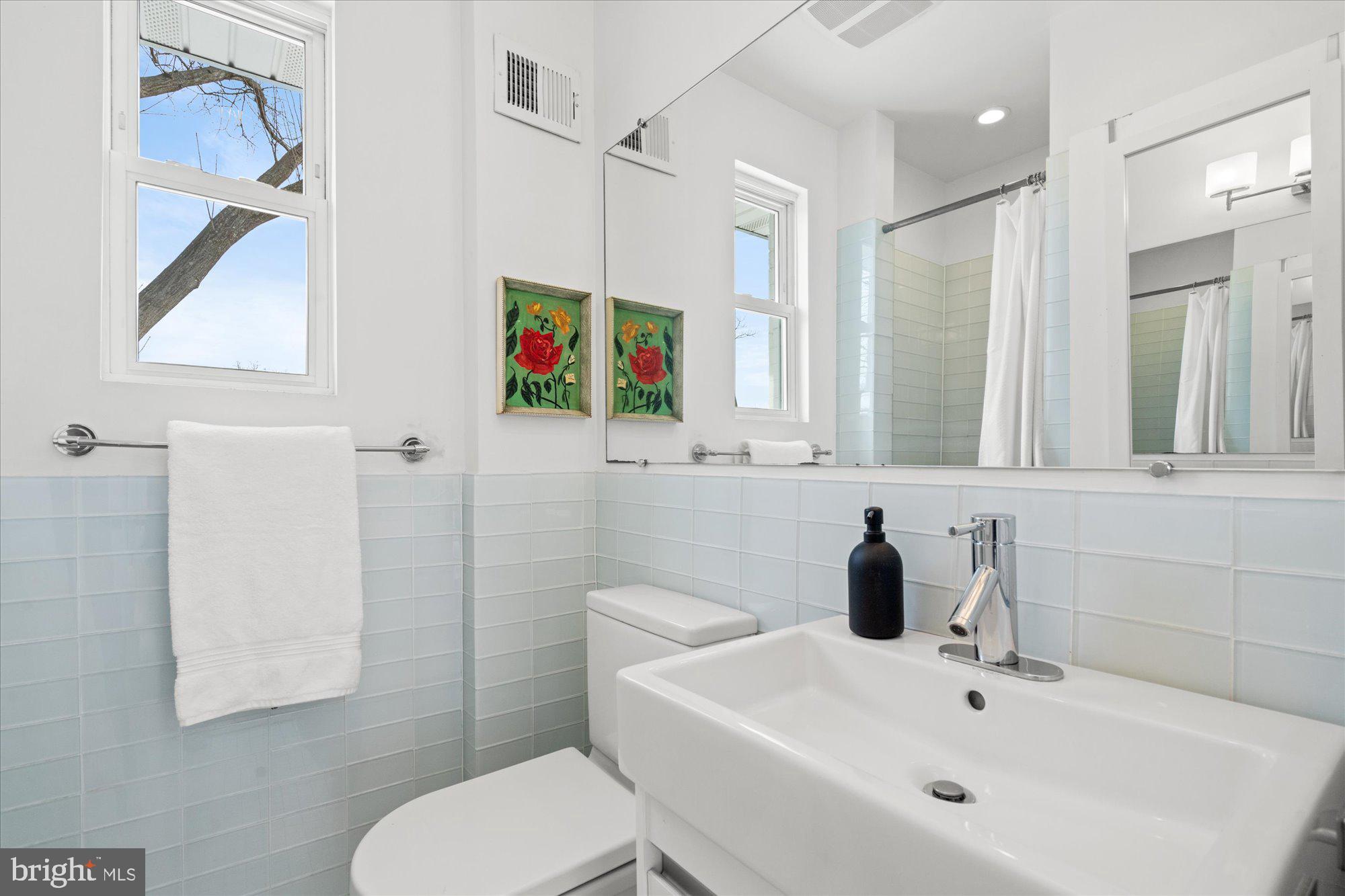 MONTICELLO PARK - Residential