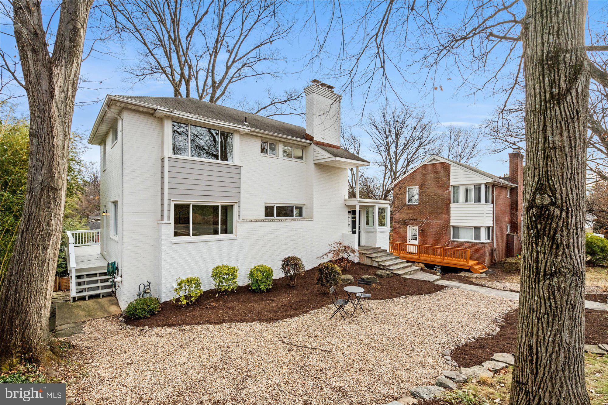 MONTICELLO PARK - Residential