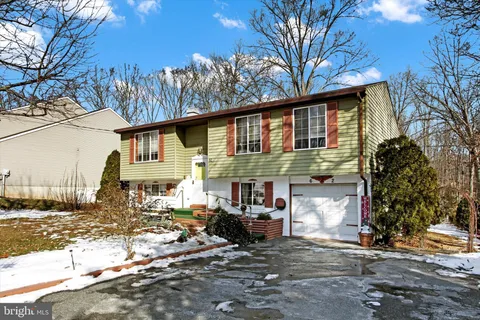 62 Burnside Drive, East Berlin, PA MLS: PAAD2016258