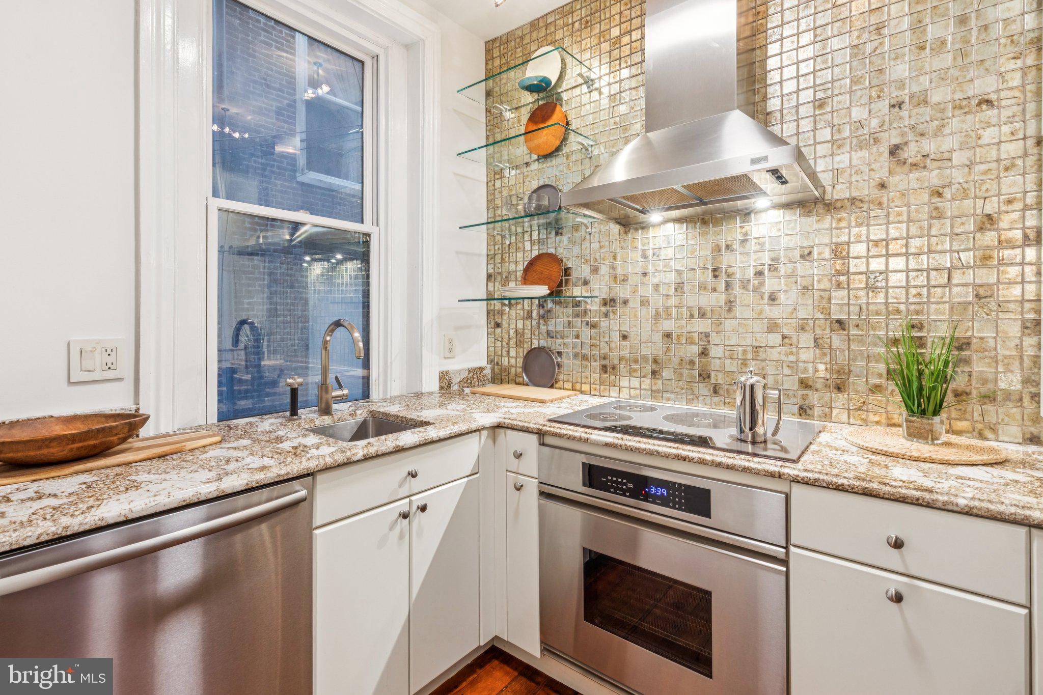 RITTENHOUSE SQUARE - Residential