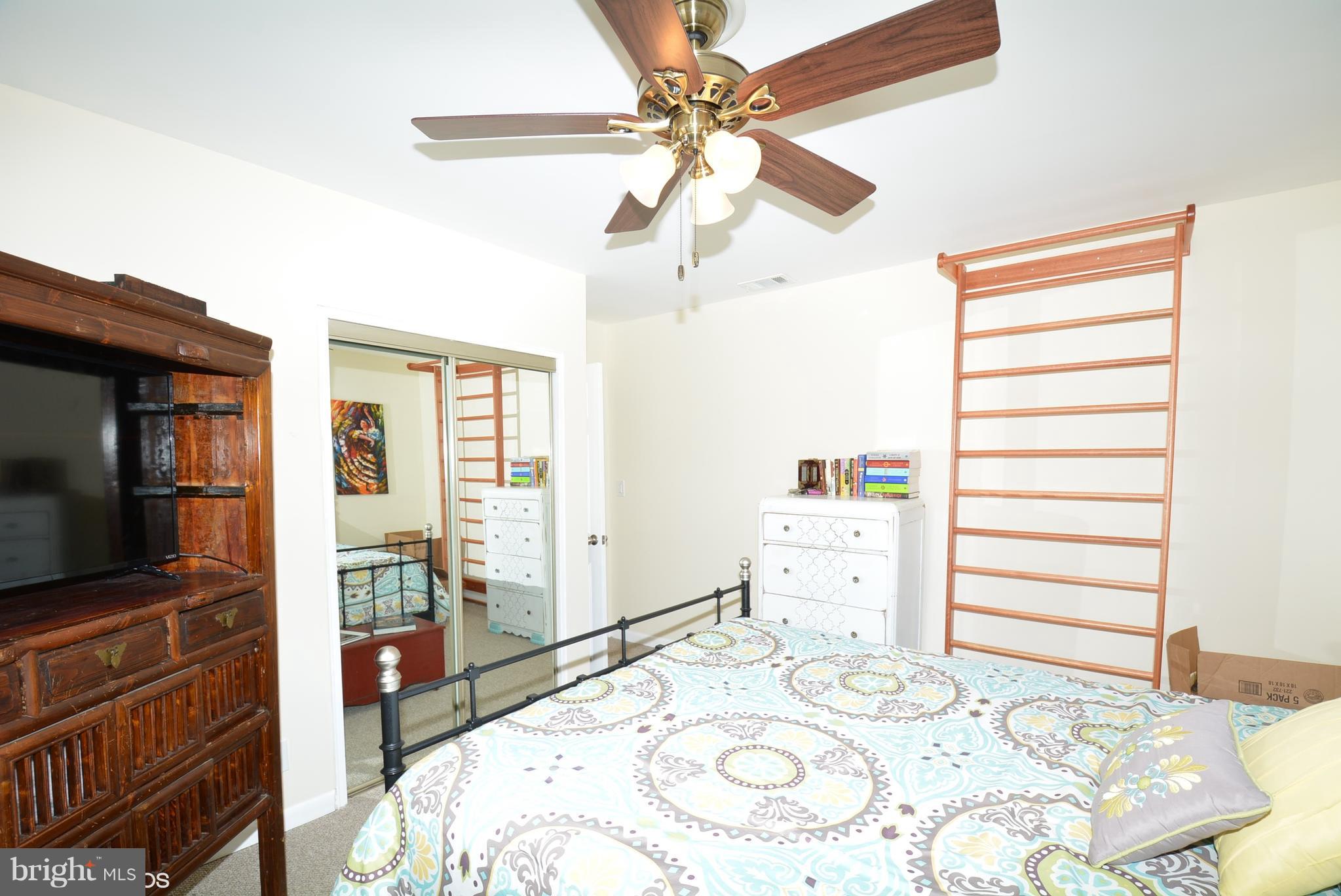 SEMINARY WALK - Residential Lease