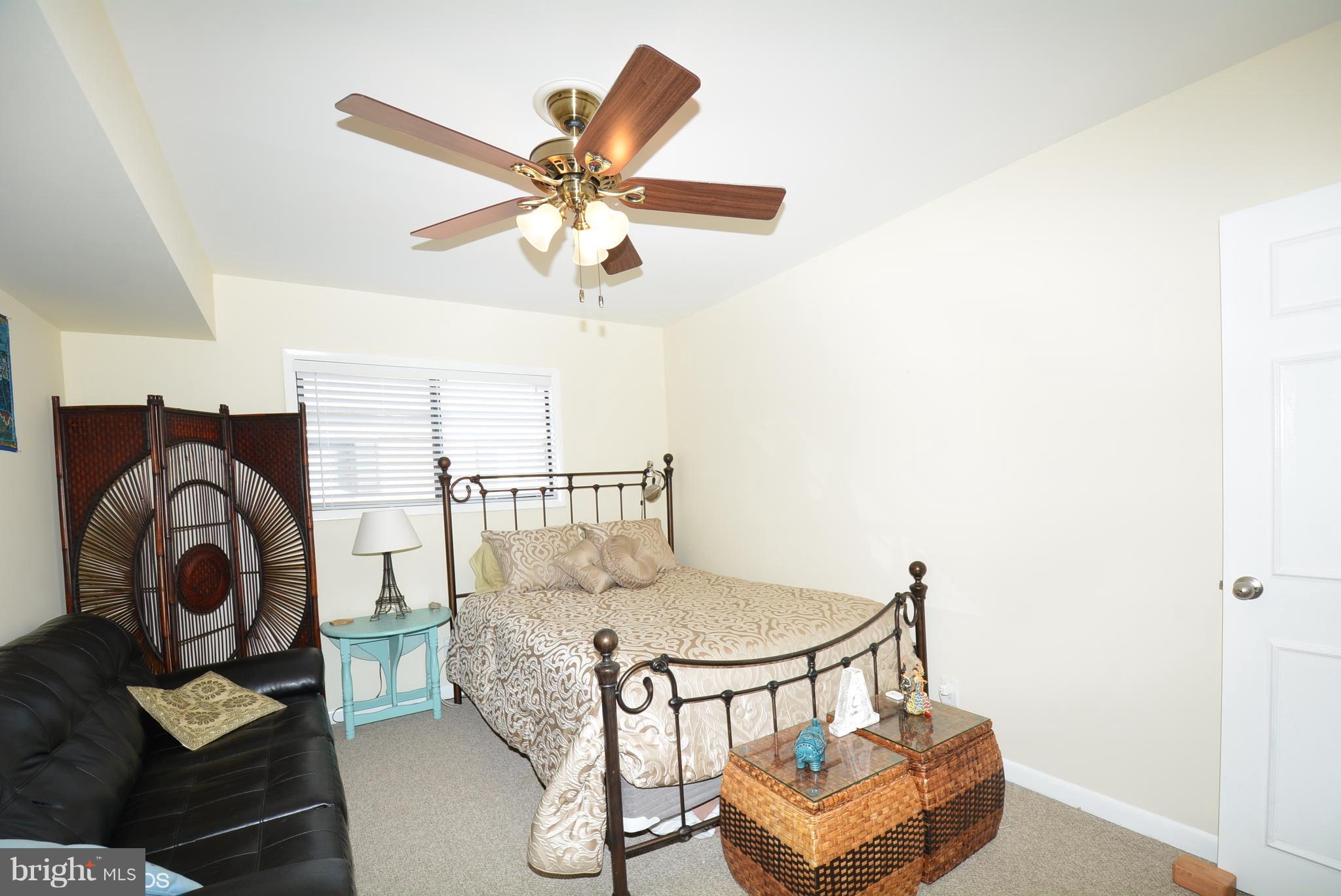 SEMINARY WALK - Residential Lease