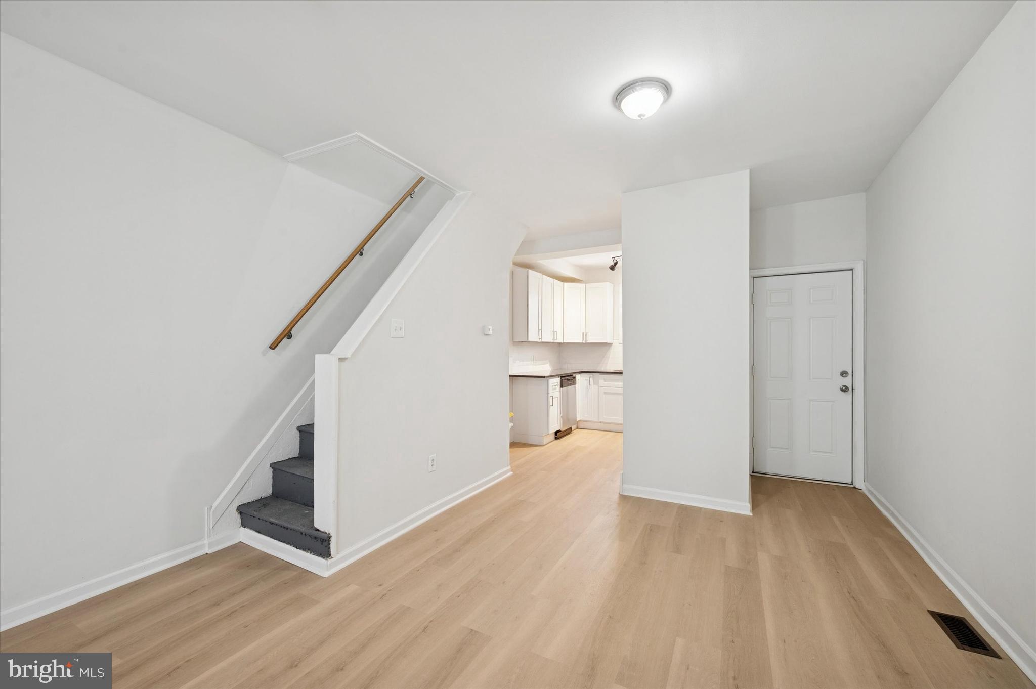 STRAWBERRY MANSION - Residential