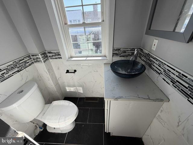 WEST PHILADELPHIA - Residential