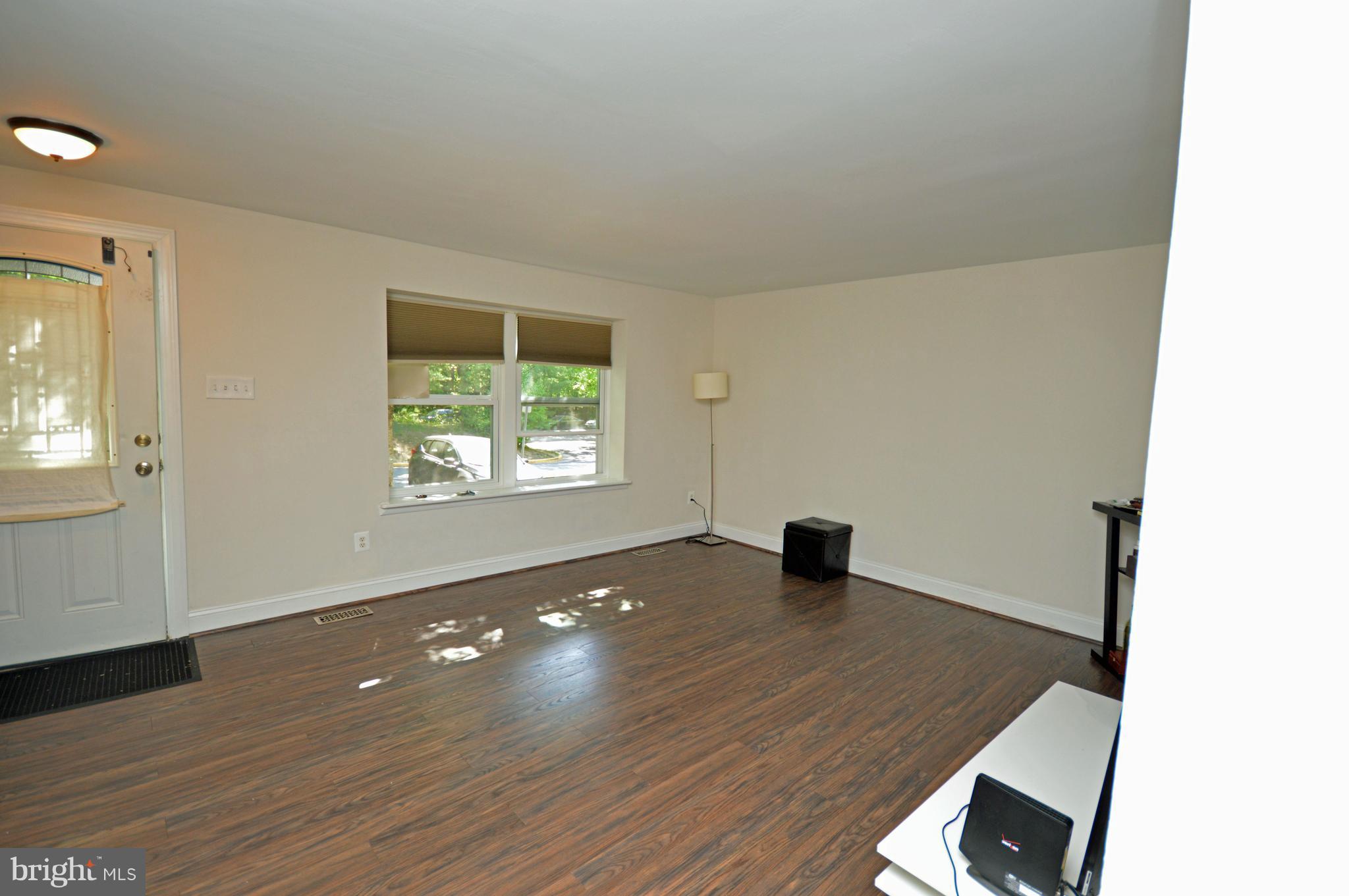 NEWINGTON FOREST - Residential