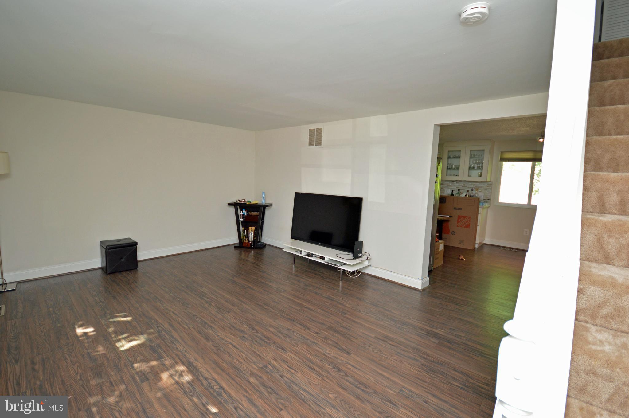 NEWINGTON FOREST - Residential