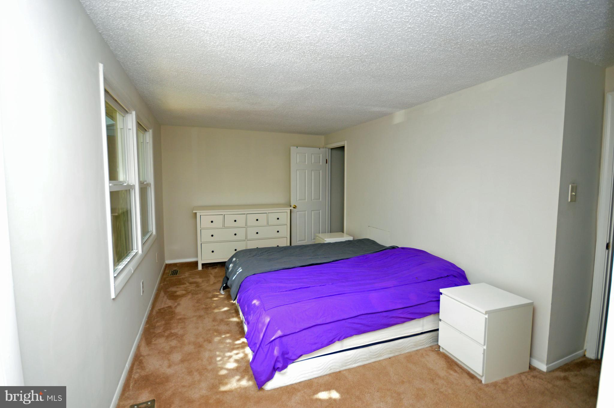 NEWINGTON FOREST - Residential