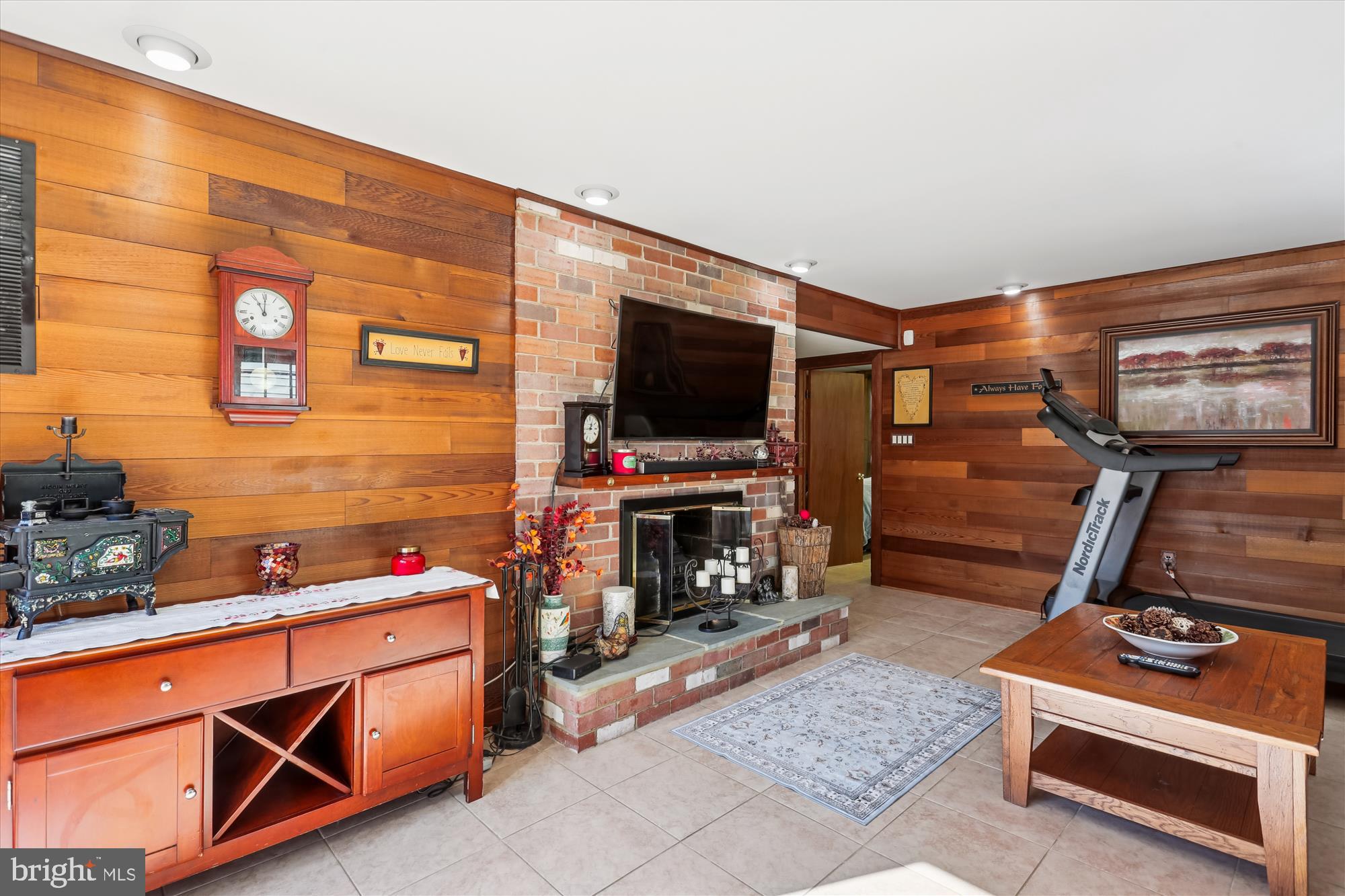 OLNEY MILL - Residential