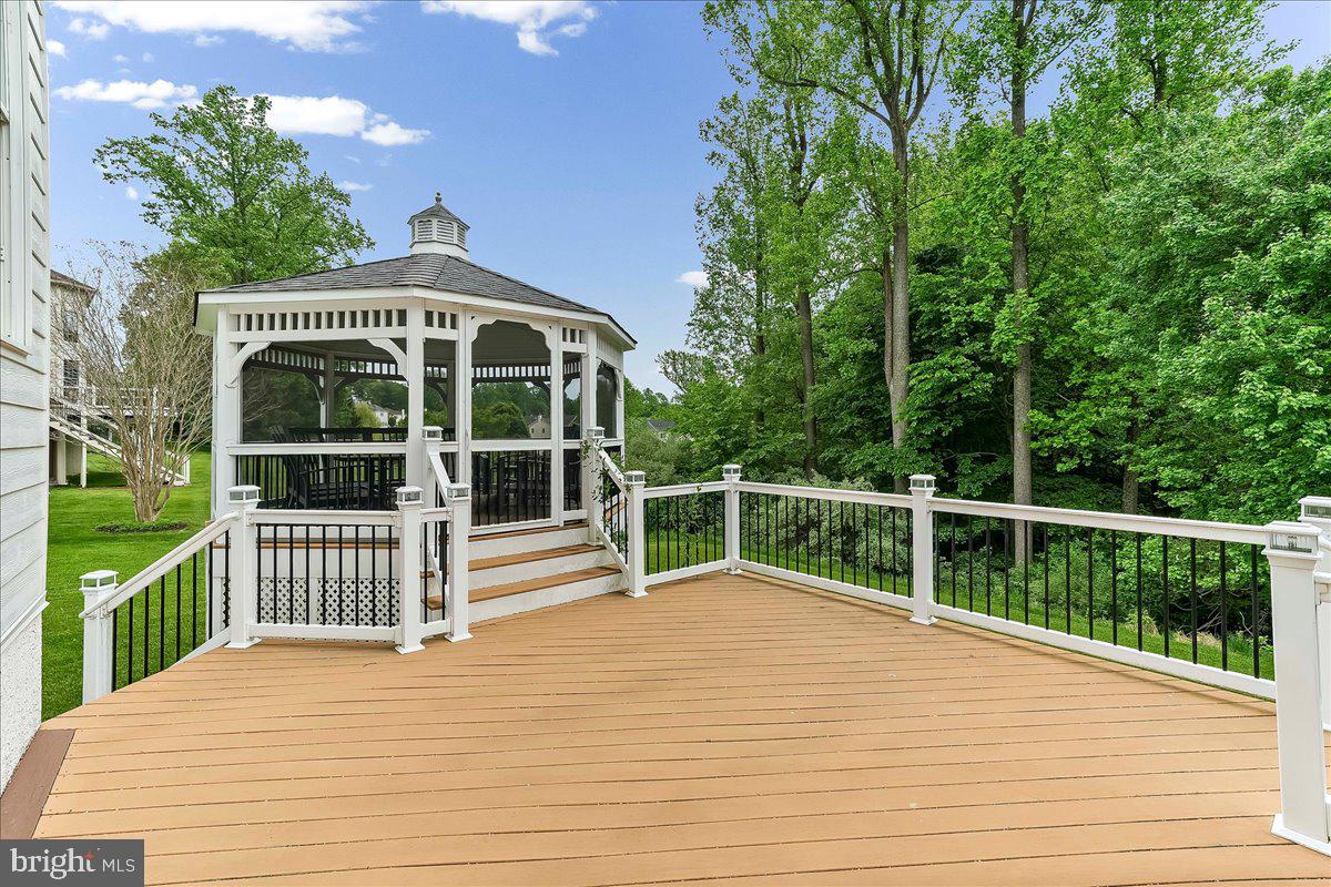 ESTS AT CHADDS FORD - Residential
