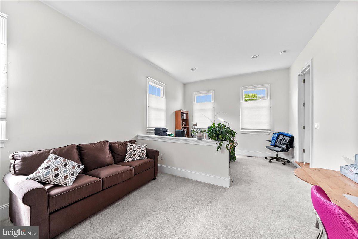 ESTS AT CHADDS FORD - Residential