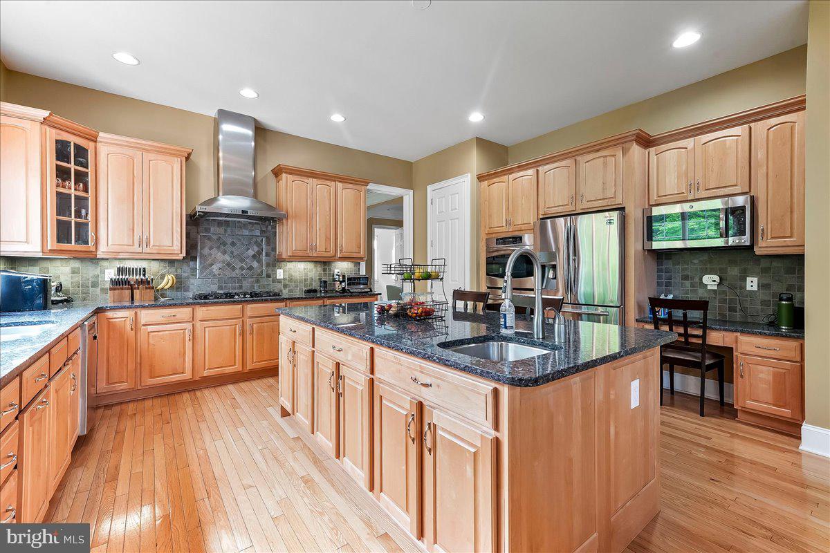 ESTS AT CHADDS FORD - Residential