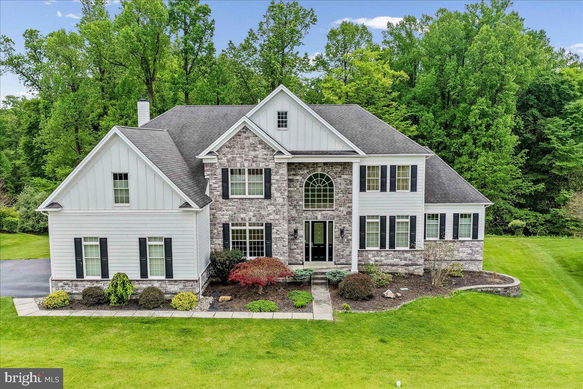 ESTS AT CHADDS FORD - Residential
