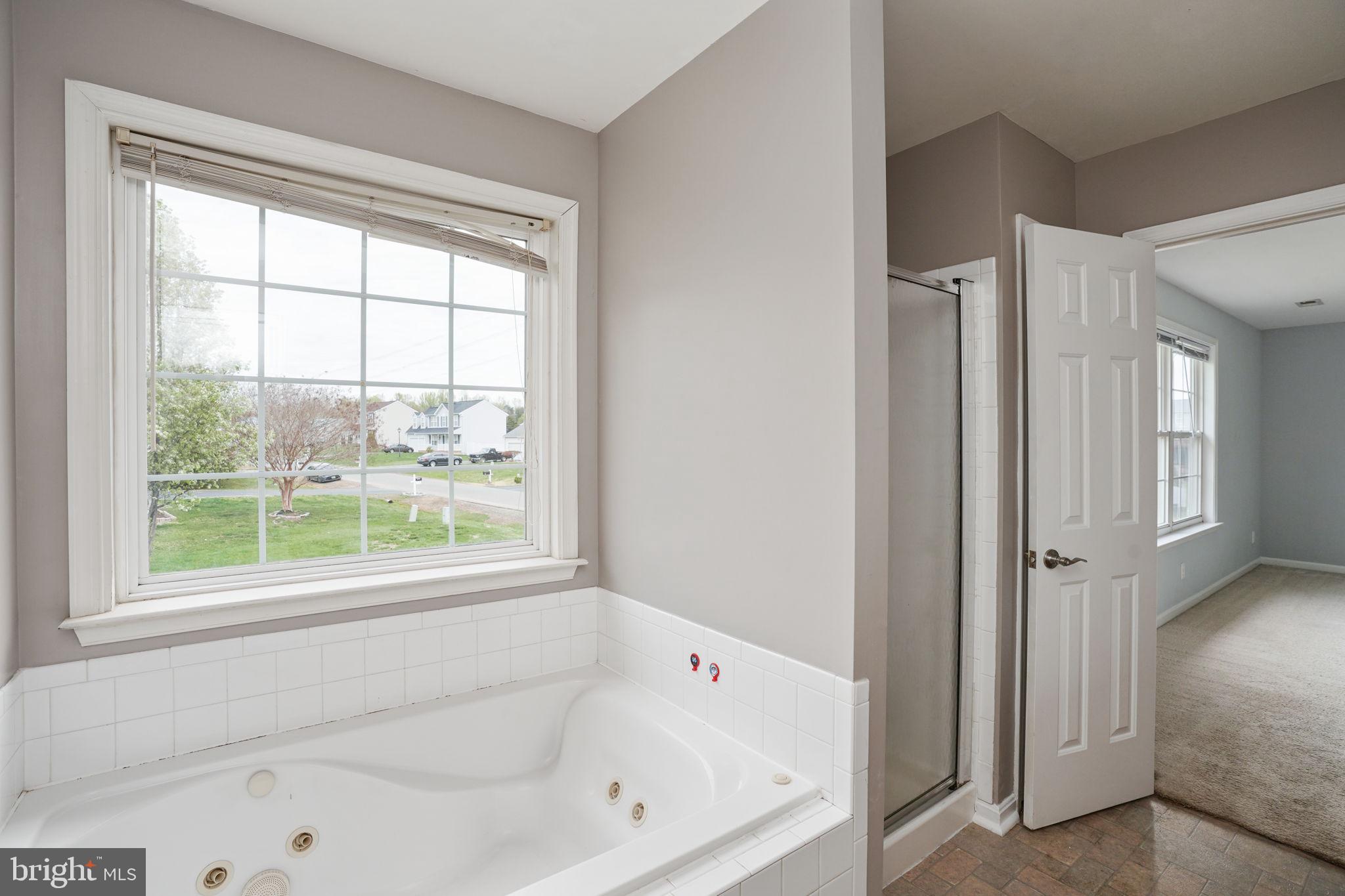 ASHLEIGH PARK - Residential