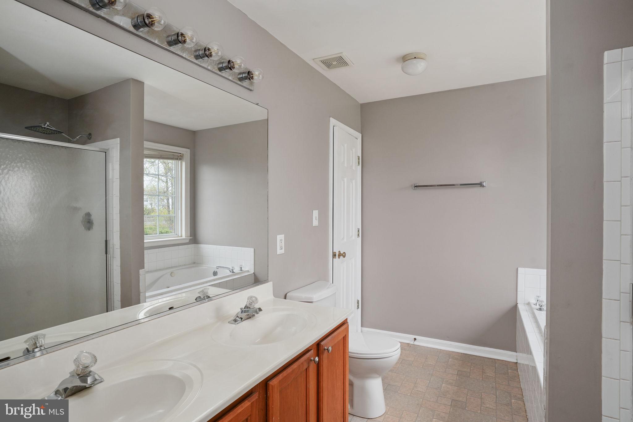 ASHLEIGH PARK - Residential