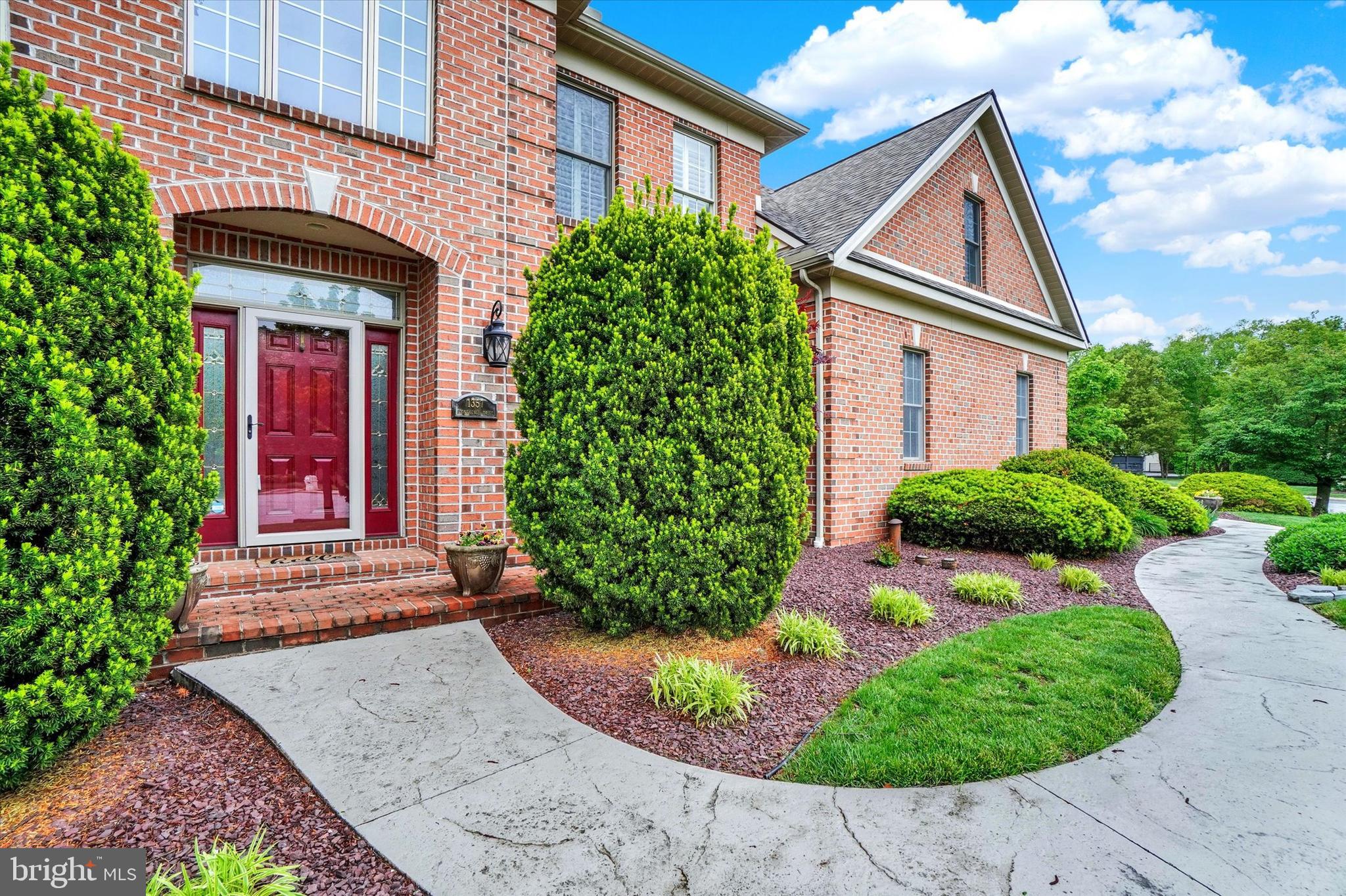1357 STONEHENGE DRIVE