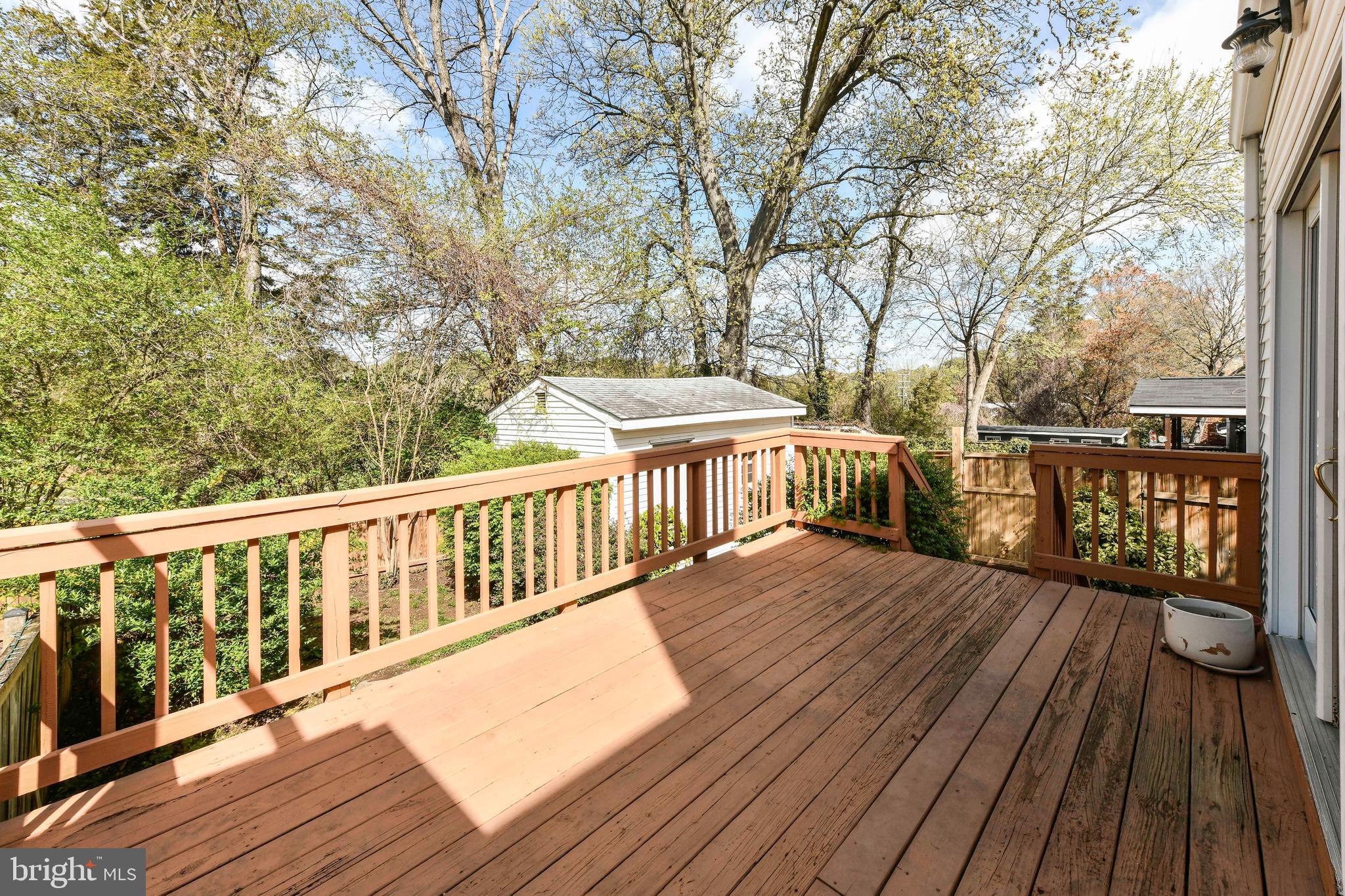 JEFFERSON MANOR - Residential Lease