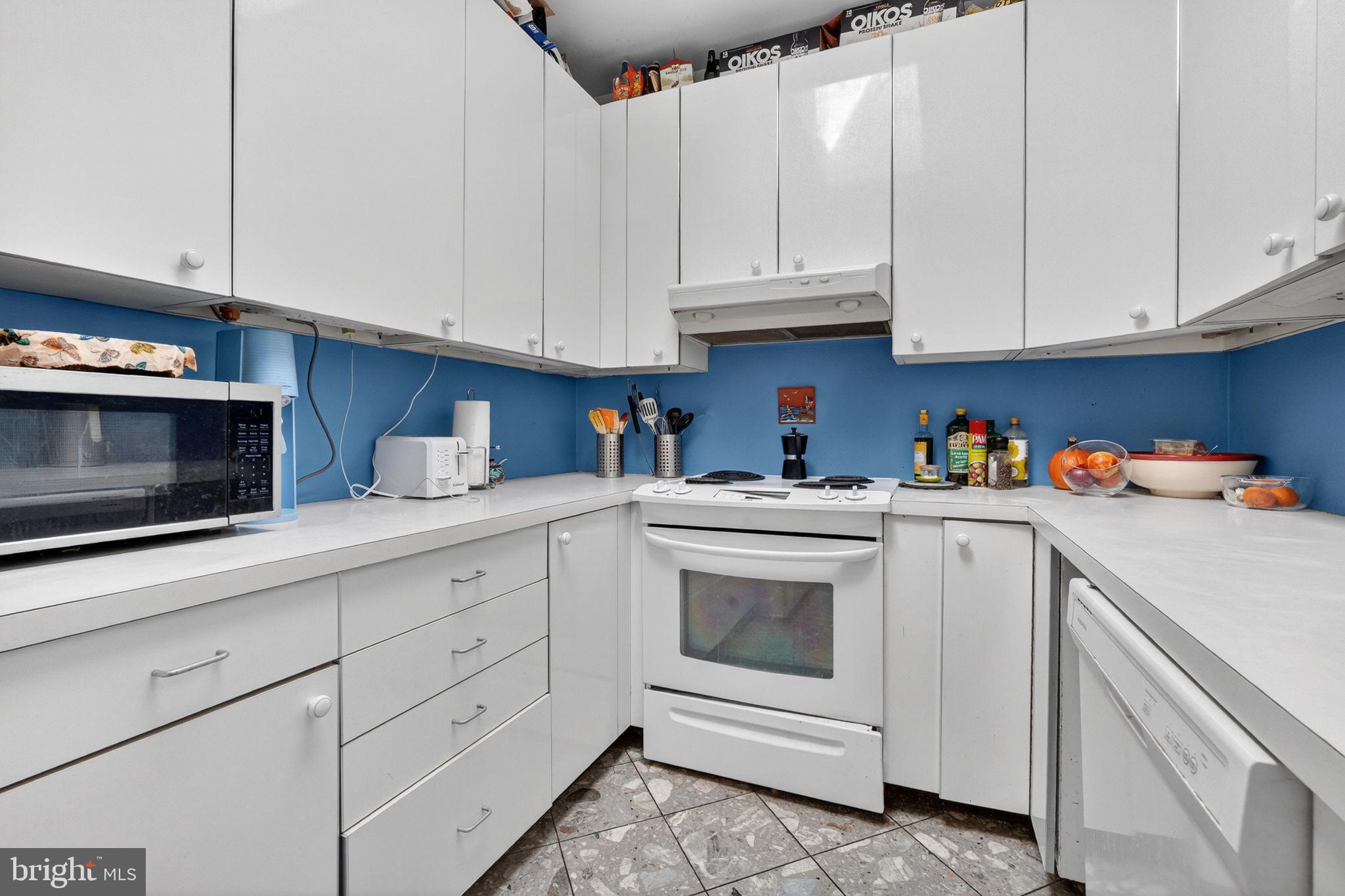 KALORAMA/ADAMS MORGAN - Residential Income