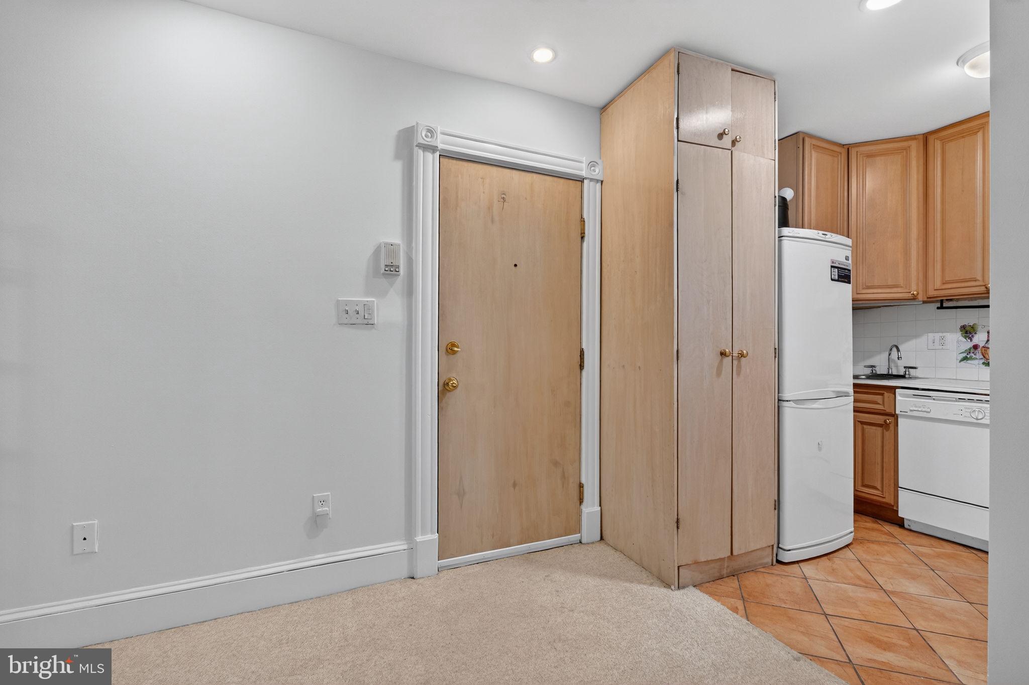 KALORAMA/ADAMS MORGAN - Residential Income