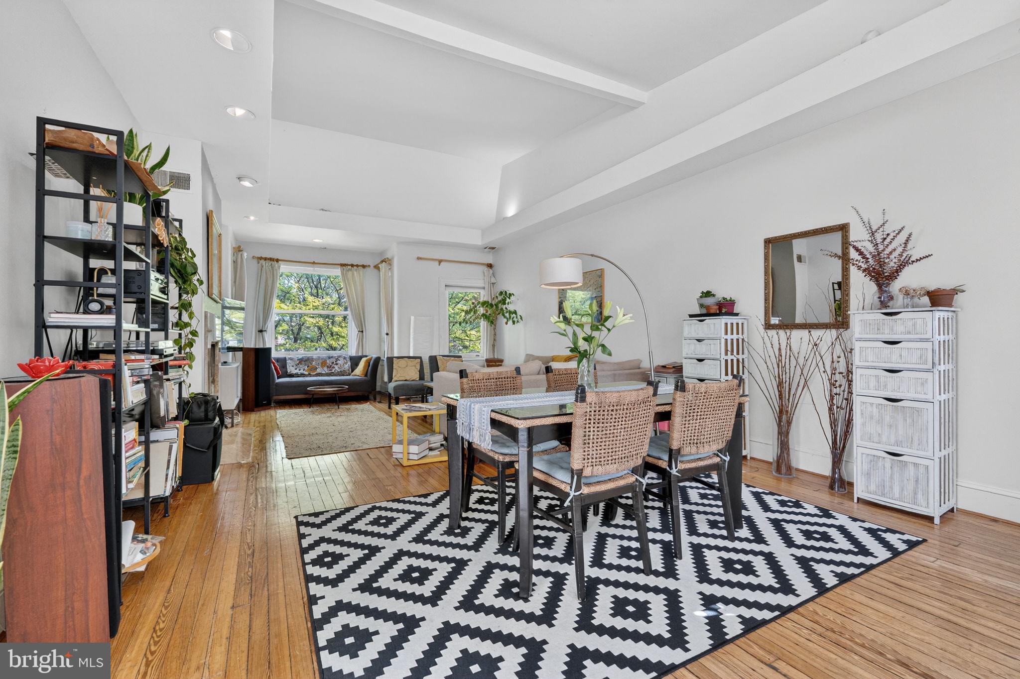 KALORAMA/ADAMS MORGAN - Residential Income