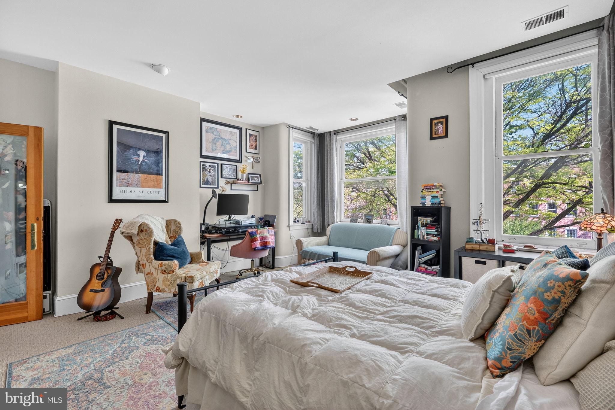 KALORAMA/ADAMS MORGAN - Residential Income