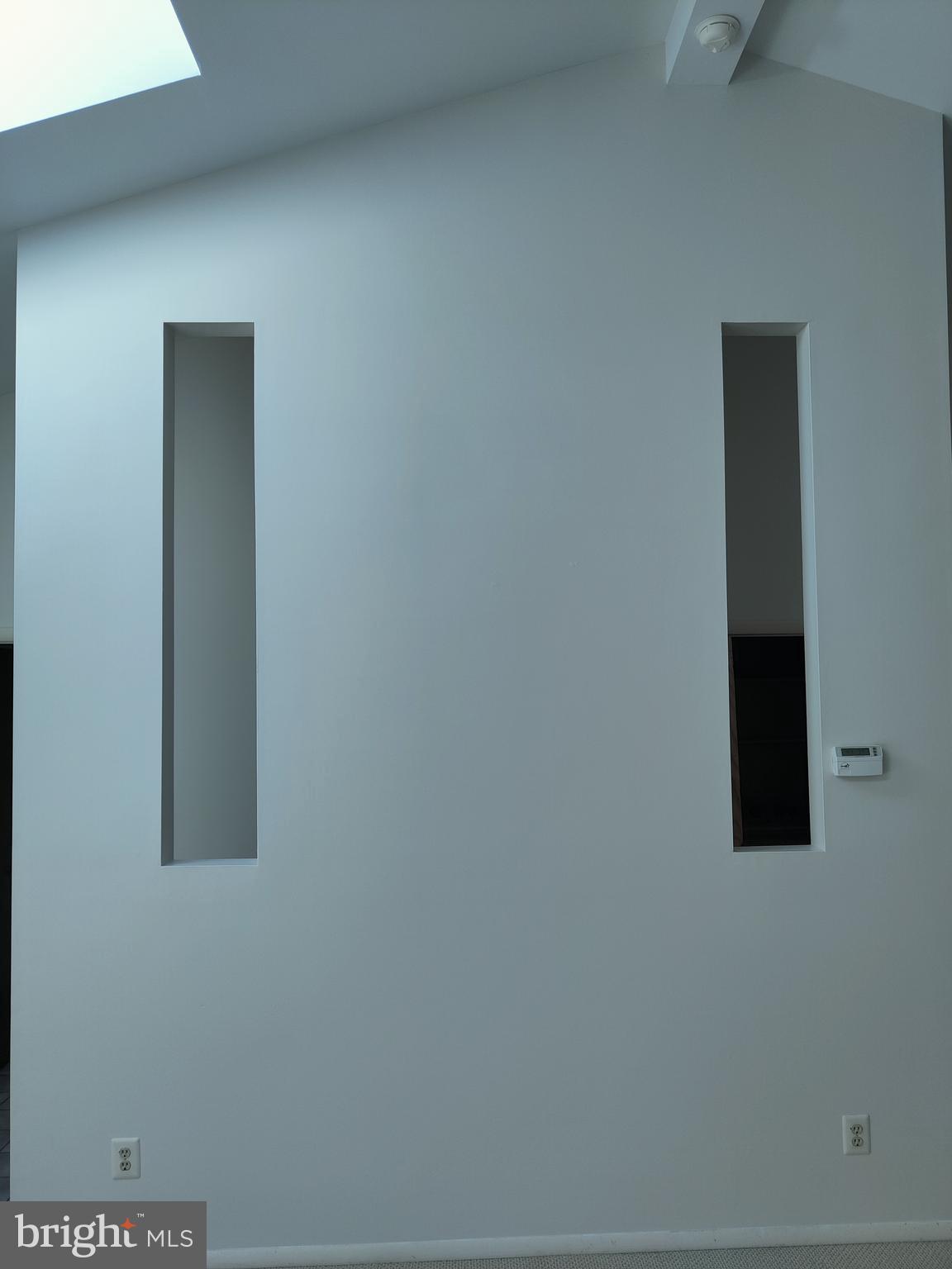 ANNANDALE ACRES - Residential Lease