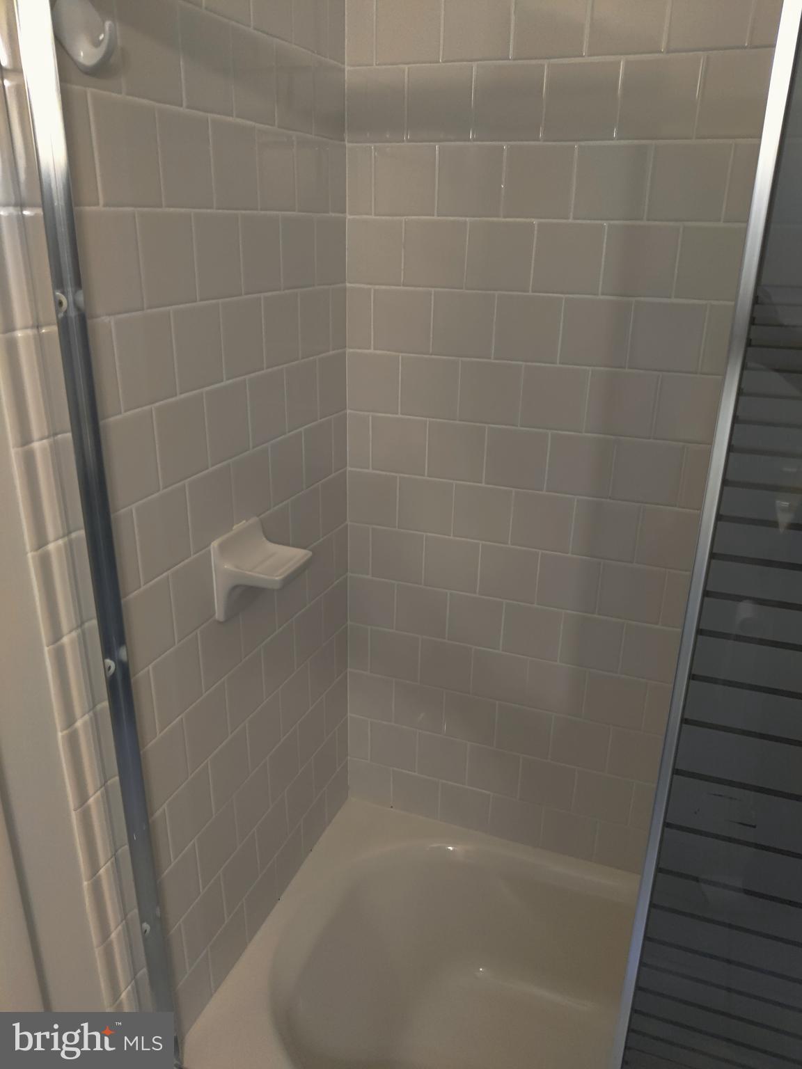 ANNANDALE ACRES - Residential Lease