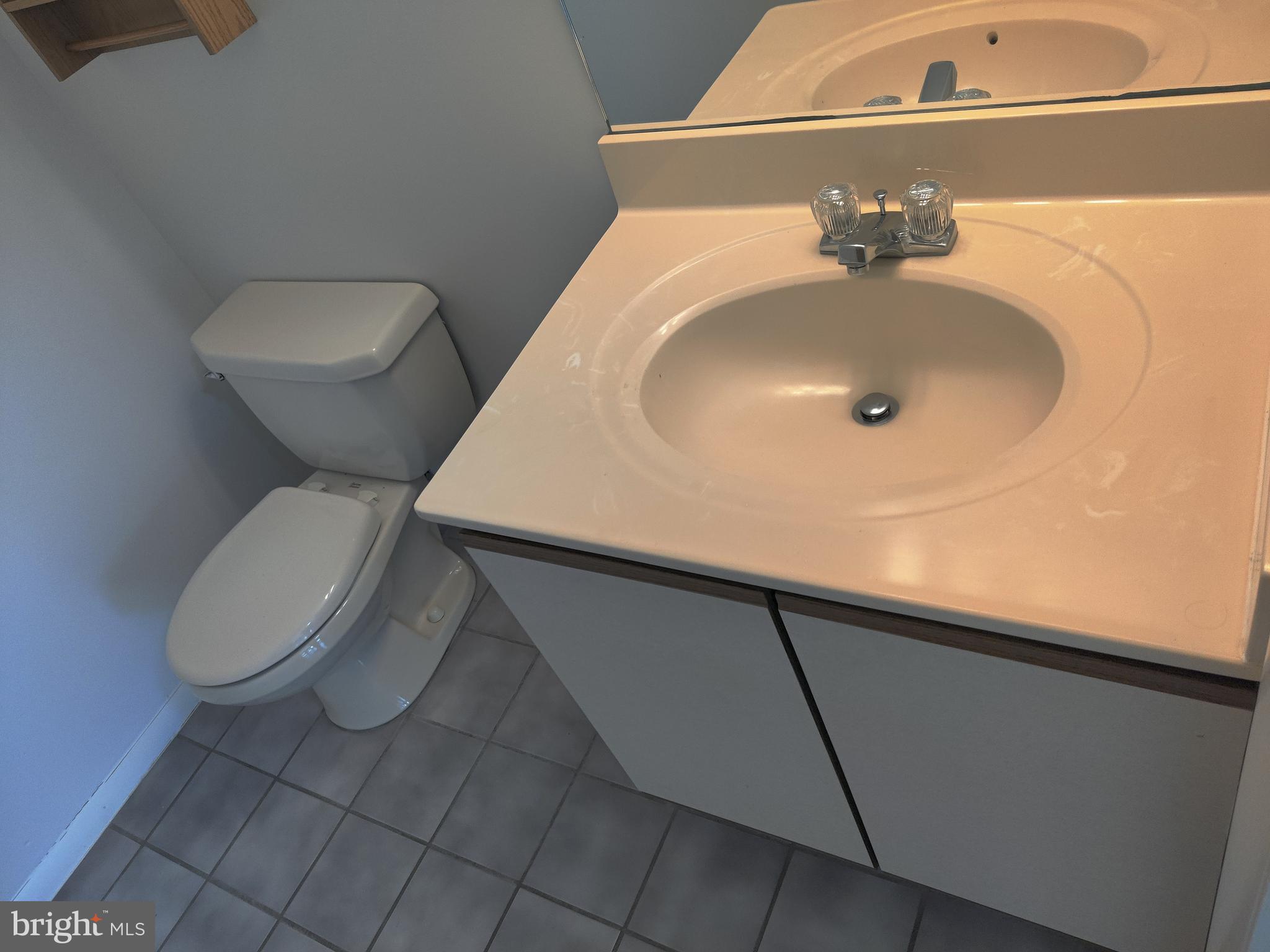 ANNANDALE ACRES - Residential Lease