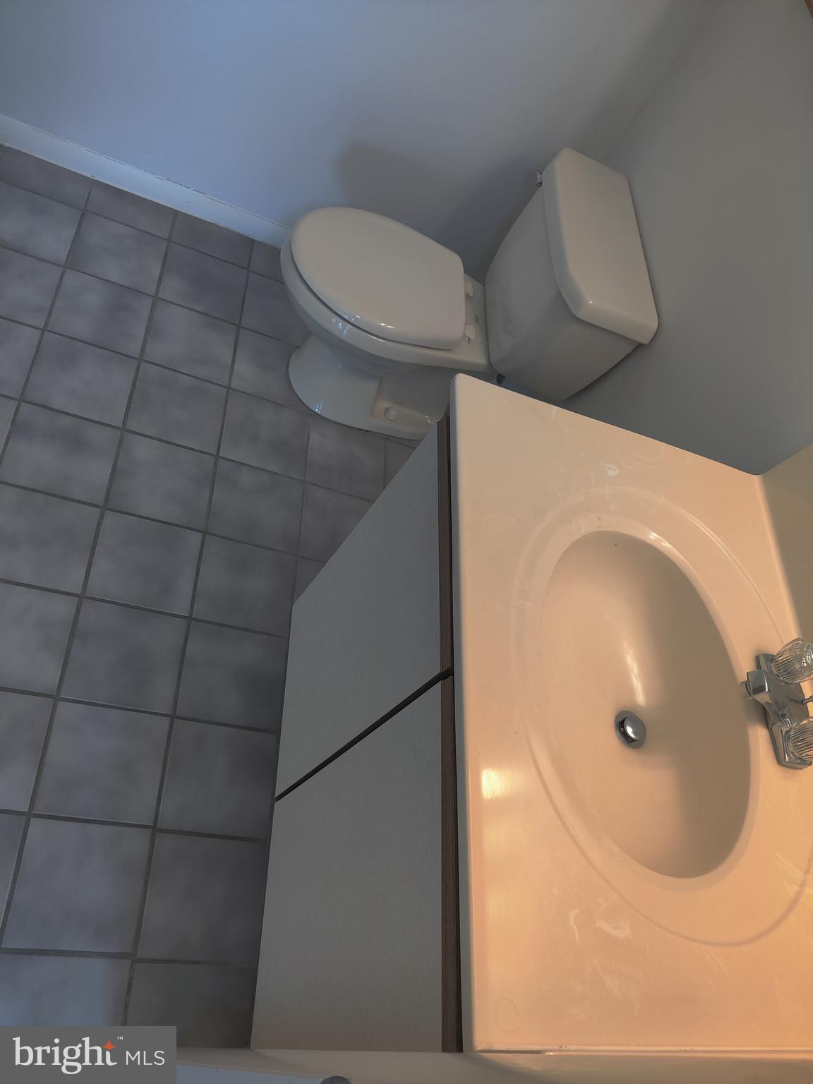 ANNANDALE ACRES - Residential Lease