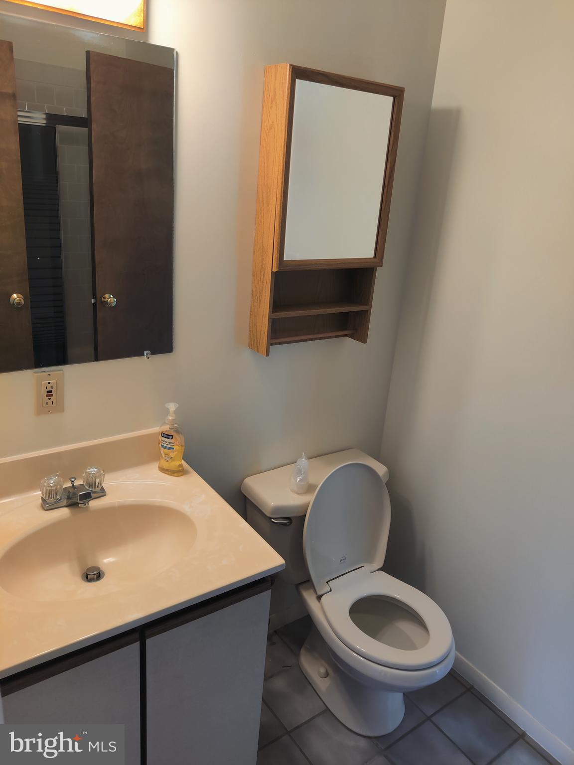 ANNANDALE ACRES - Residential Lease