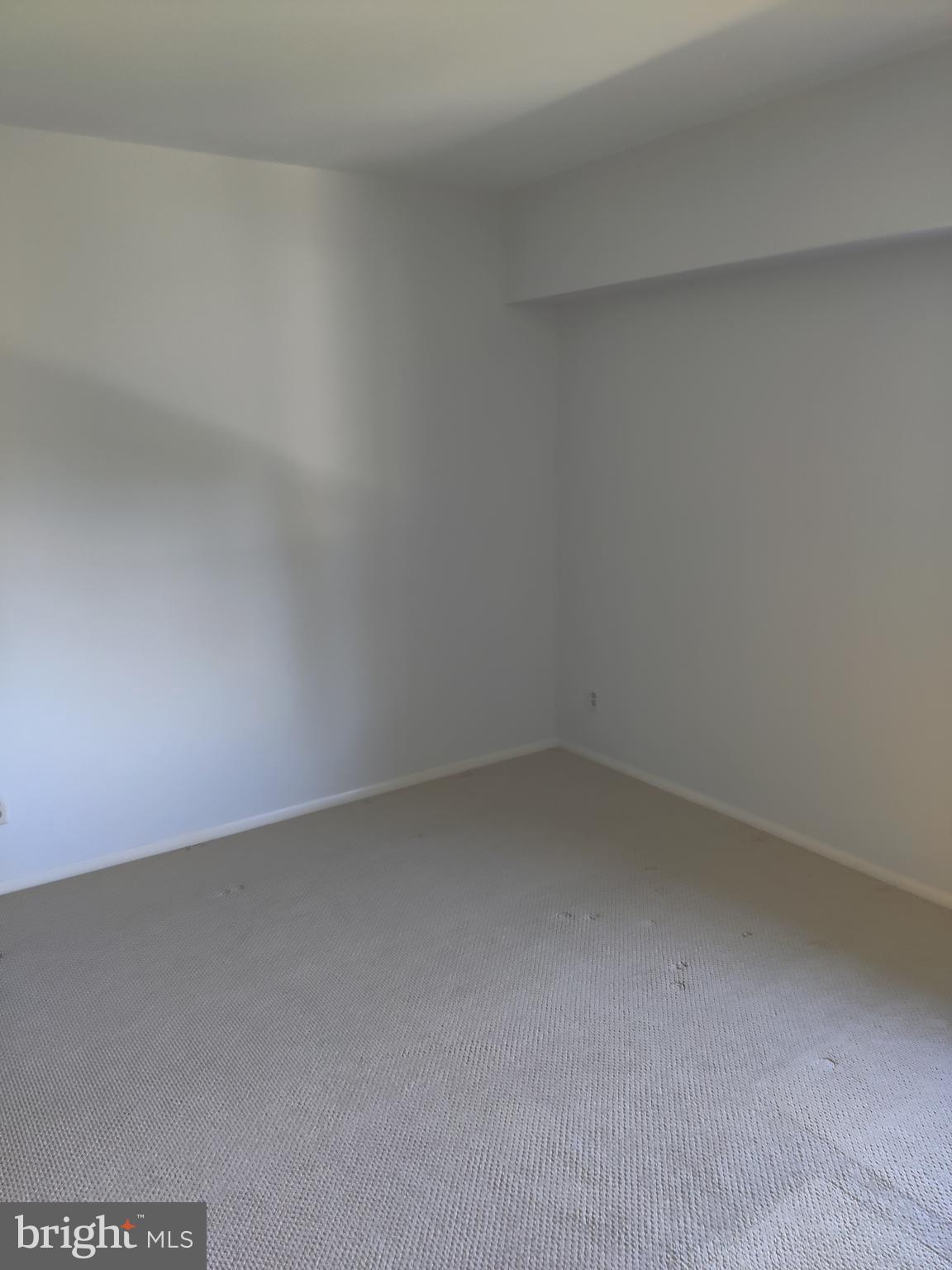 ANNANDALE ACRES - Residential Lease