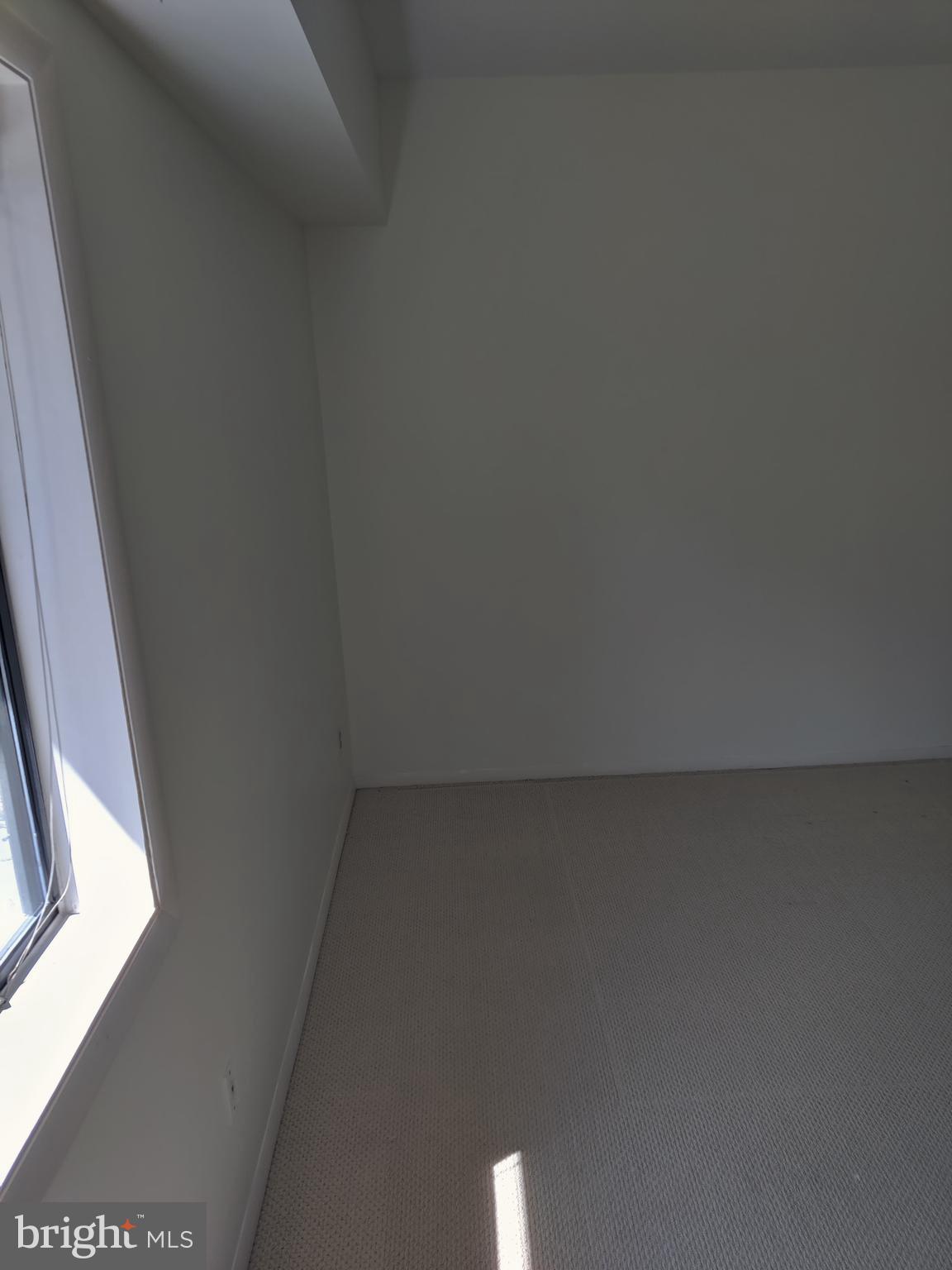 ANNANDALE ACRES - Residential Lease