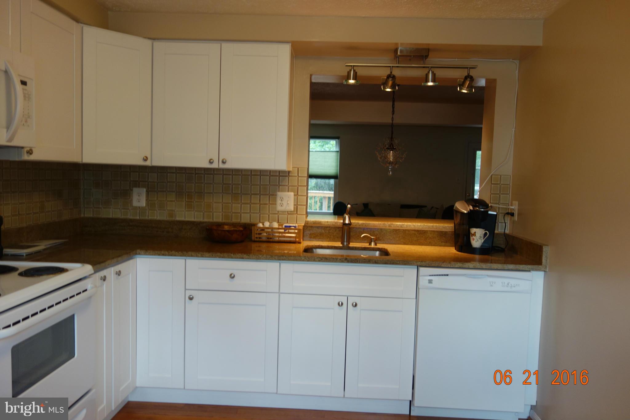 DUFIEF MILL ESTATES - Residential Lease