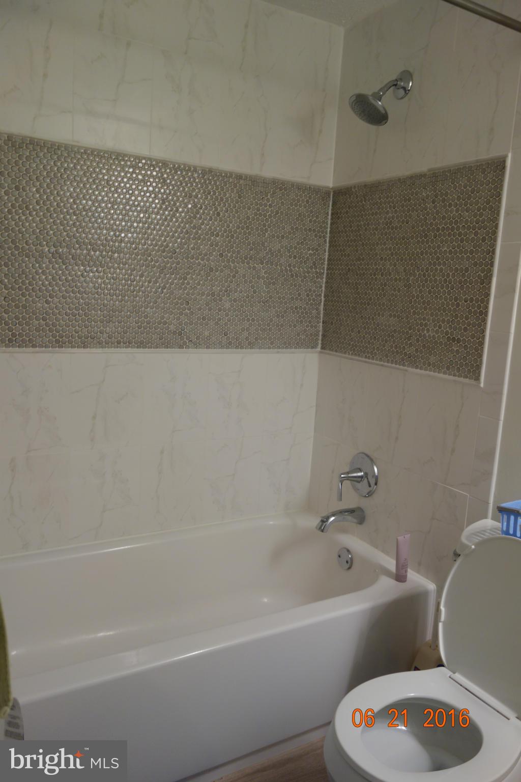 DUFIEF MILL ESTATES - Residential Lease