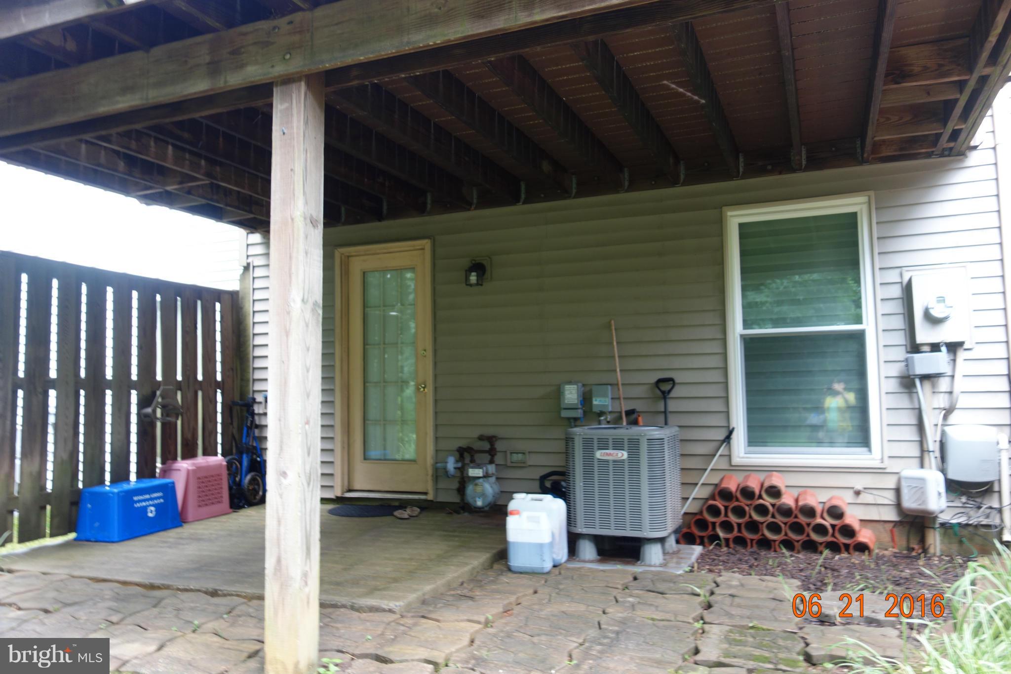 DUFIEF MILL ESTATES - Residential Lease