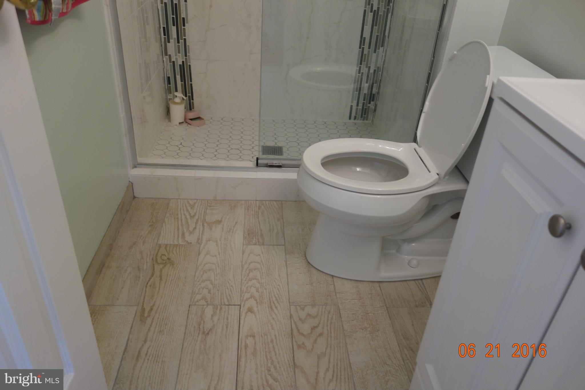 DUFIEF MILL ESTATES - Residential Lease