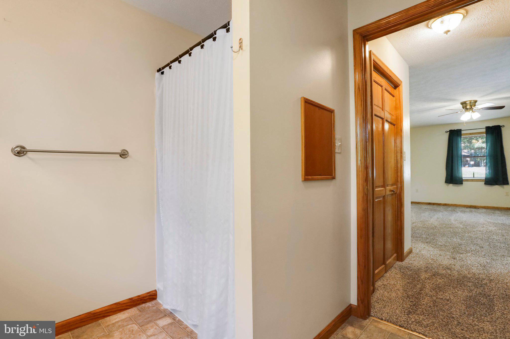 KESECKER KNOLL - Residential