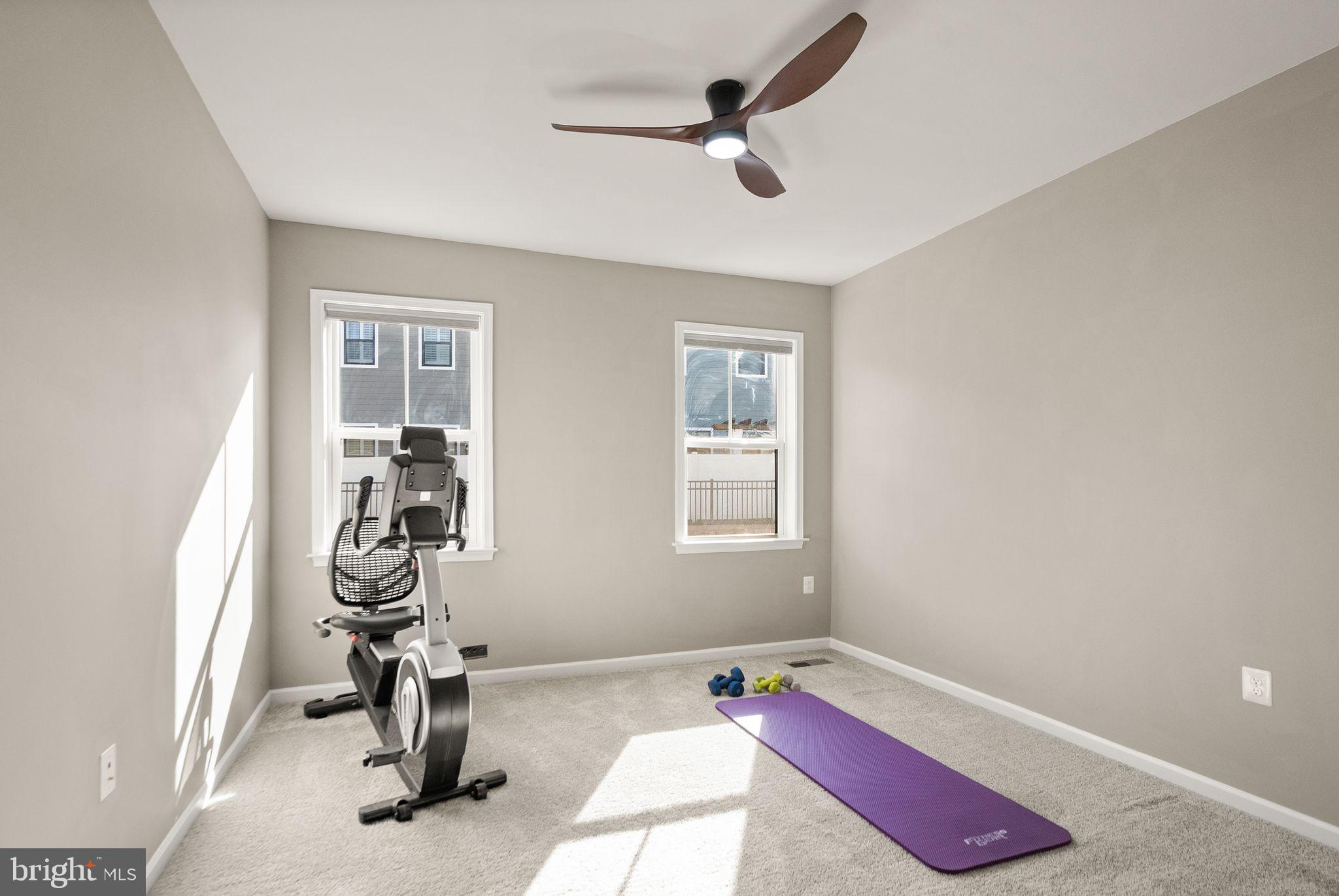 CADENCE AT LANSDOWNE - Residential