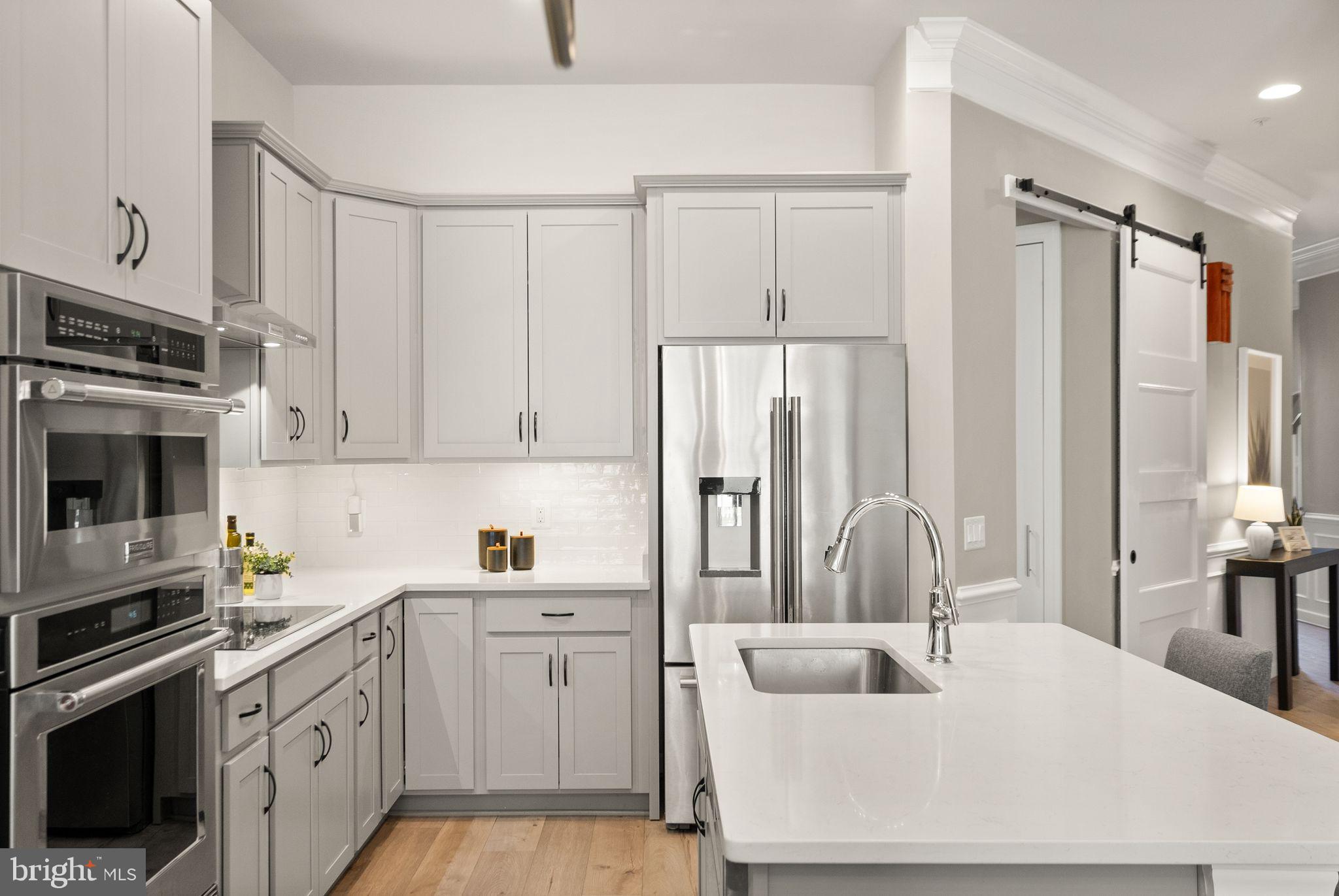 CADENCE AT LANSDOWNE - Residential