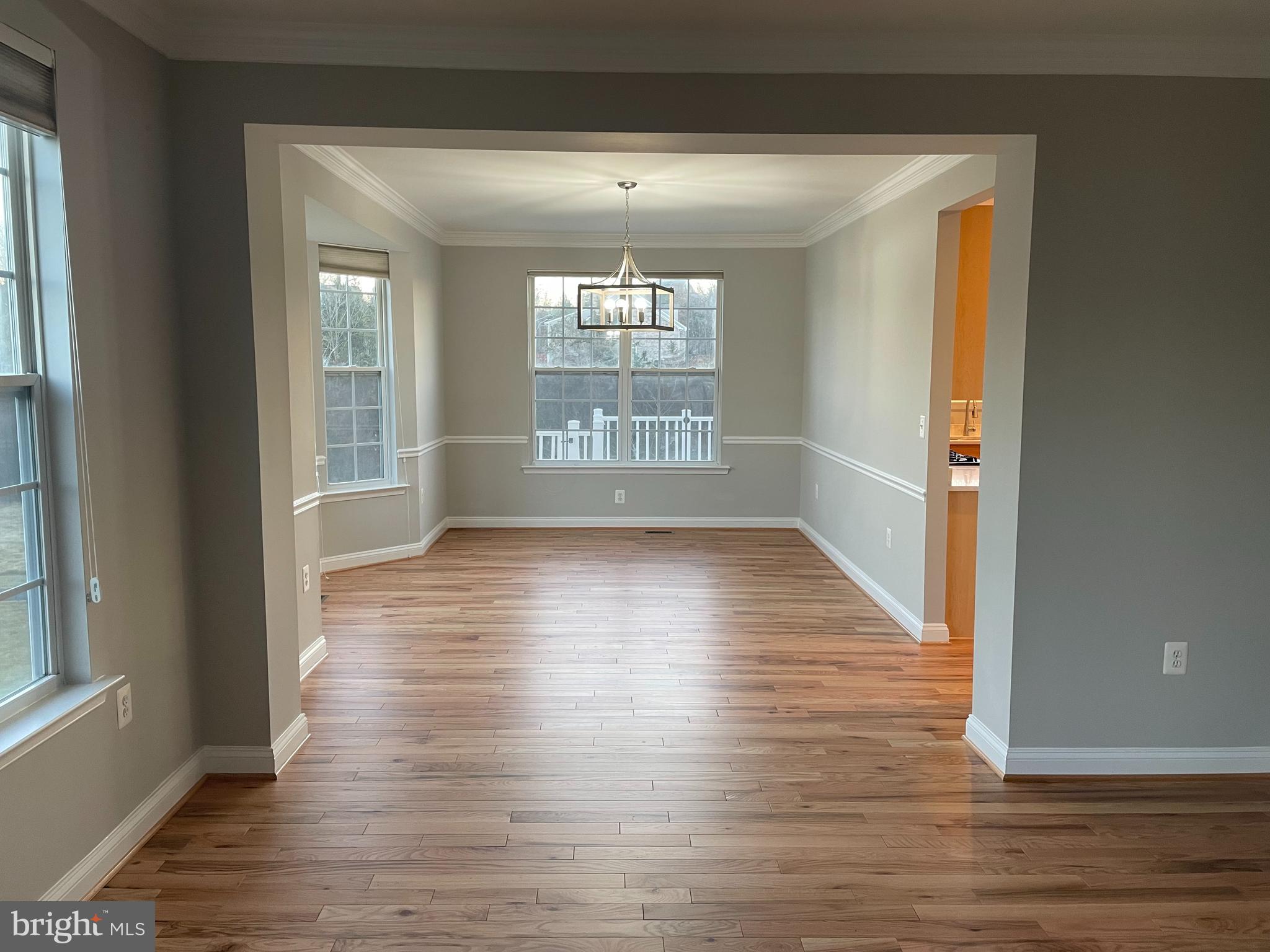 POTOMAC CROSSING - Residential