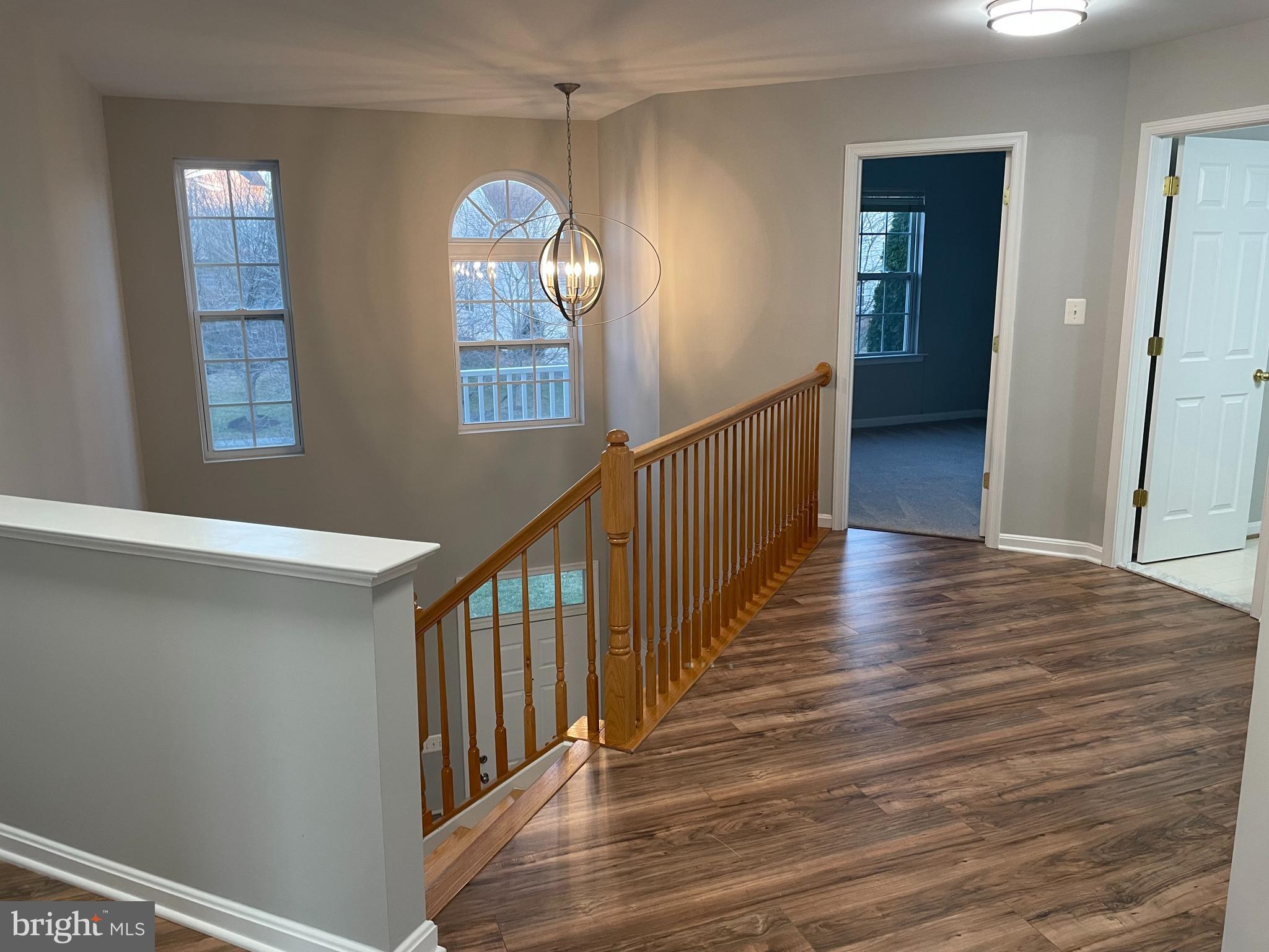 POTOMAC CROSSING - Residential