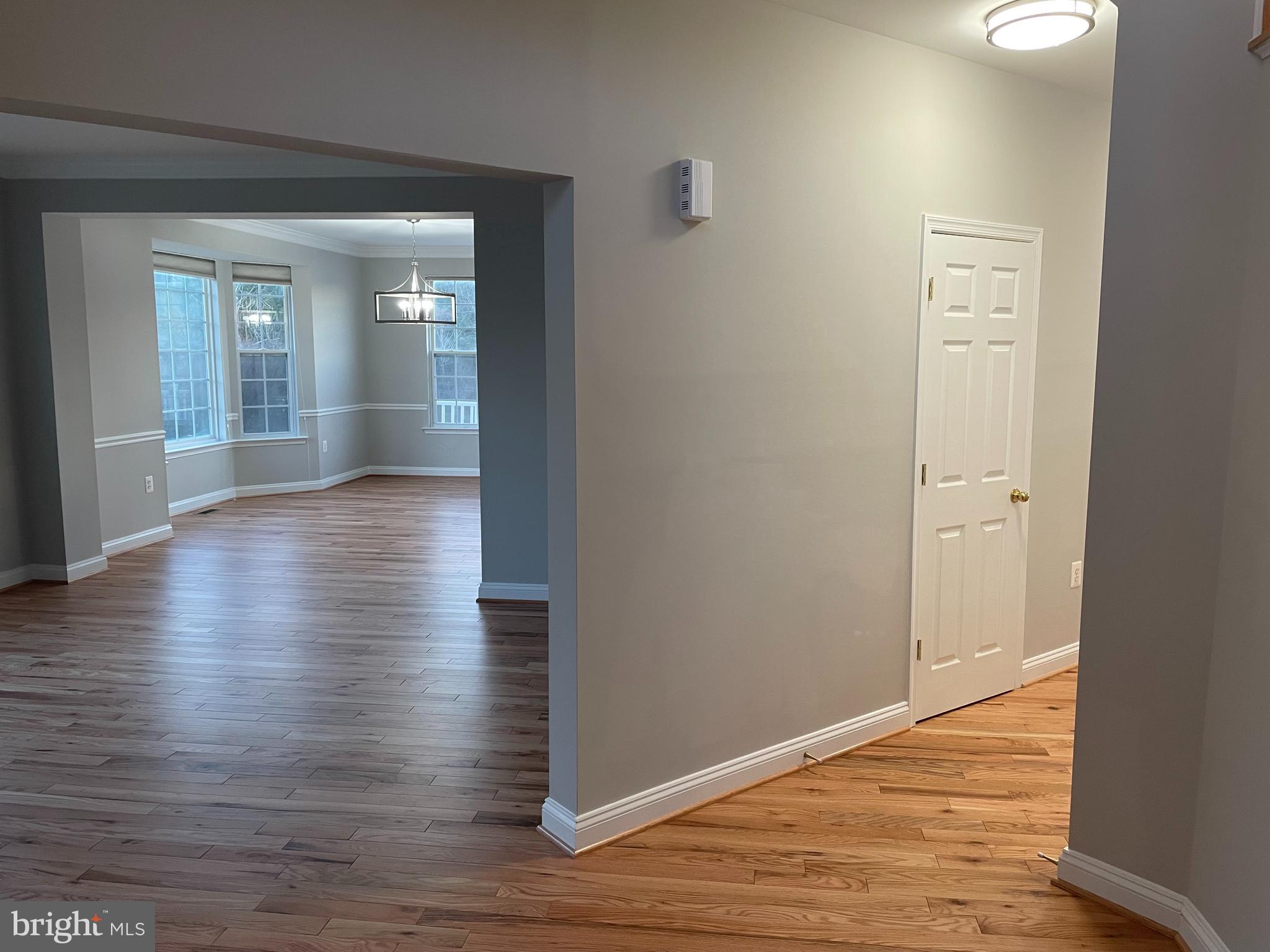 POTOMAC CROSSING - Residential