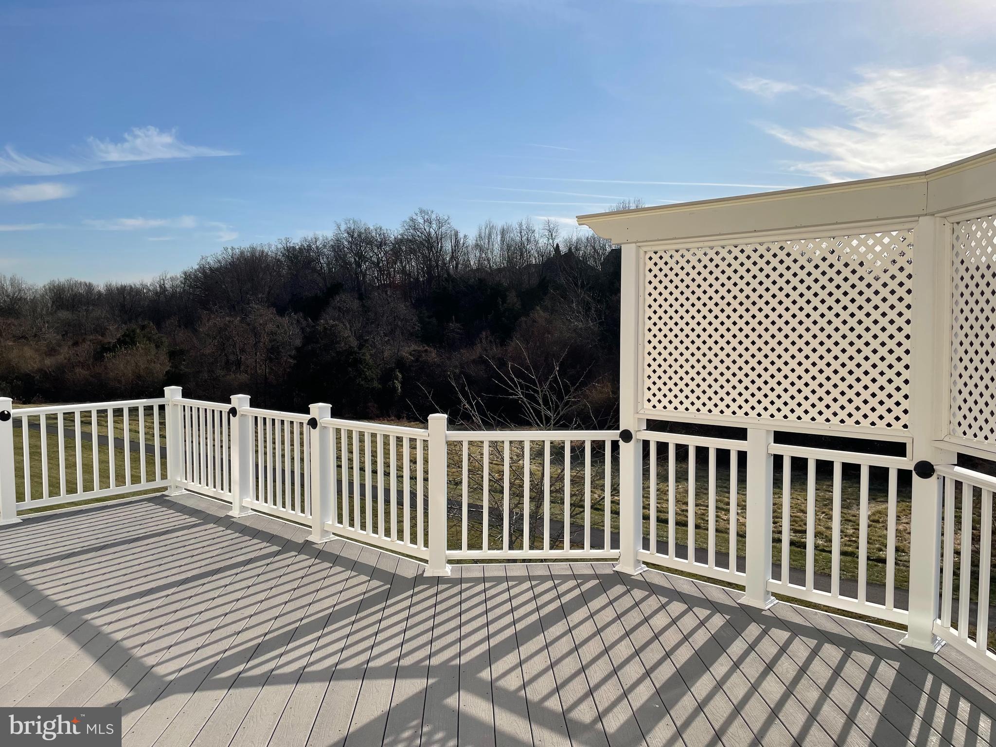 POTOMAC CROSSING - Residential