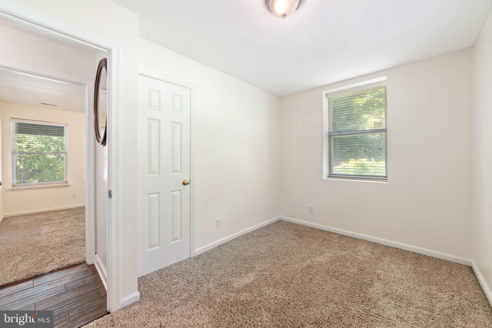 LAKE WILDERNESS - Residential