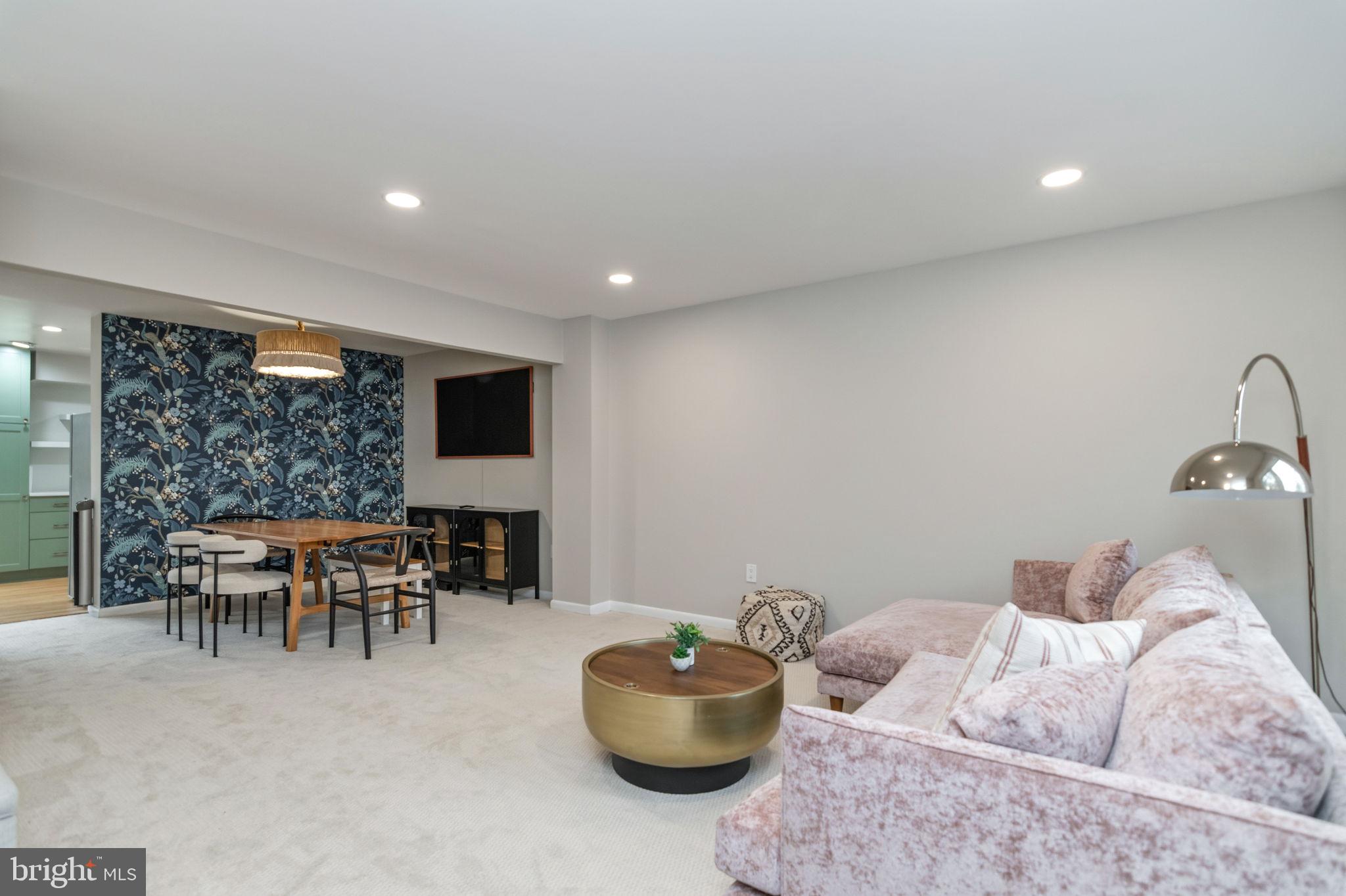 GROSVENOR MEWS - Residential