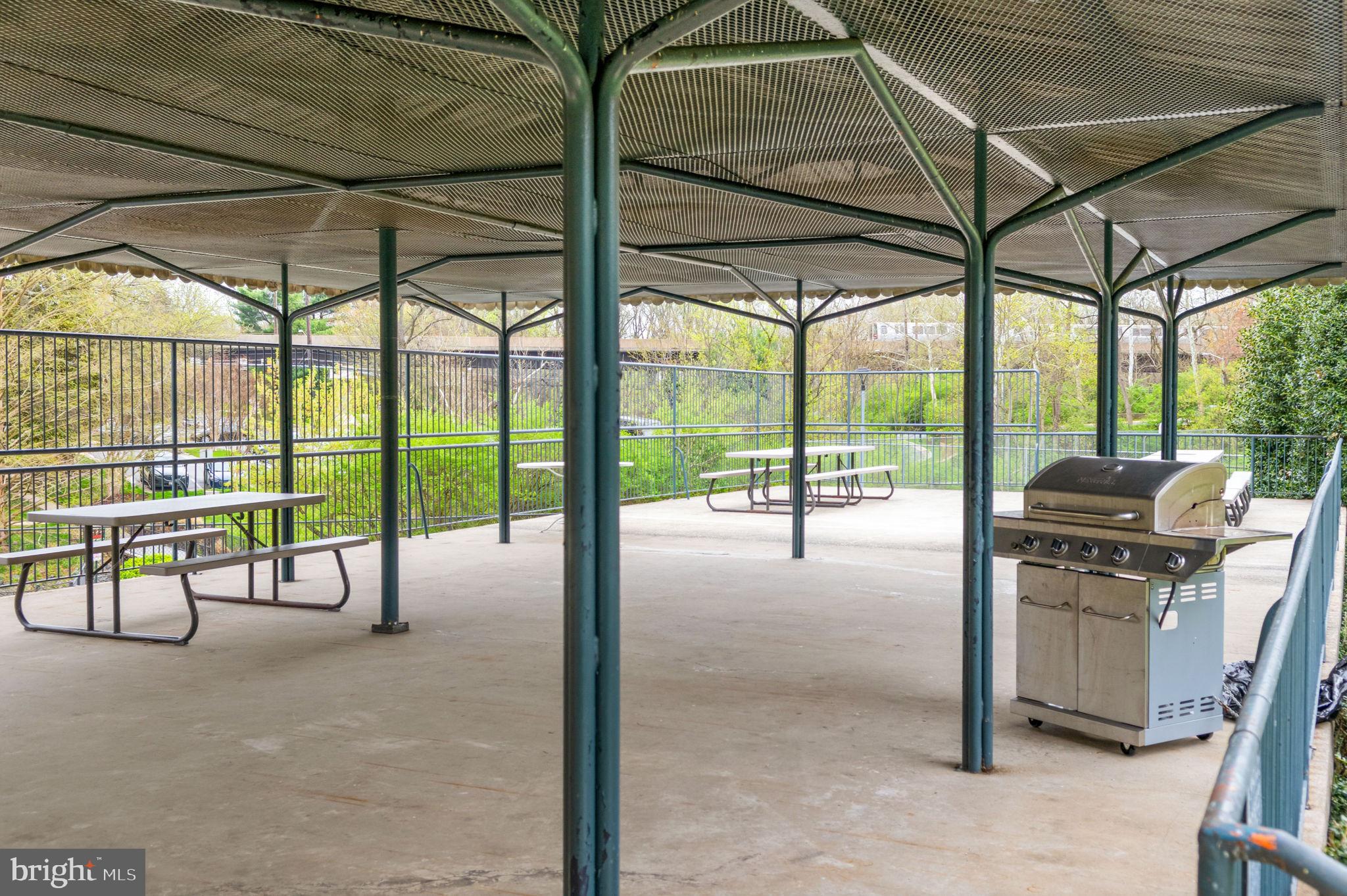 GROSVENOR MEWS - Residential