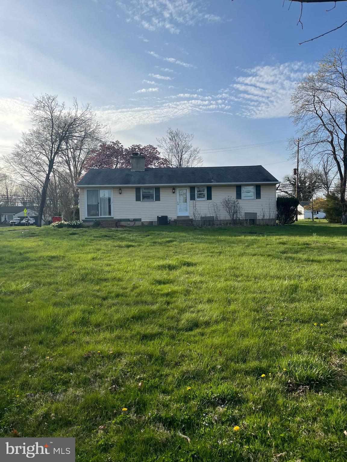 MONTGOMERY MEADOWS - Residential