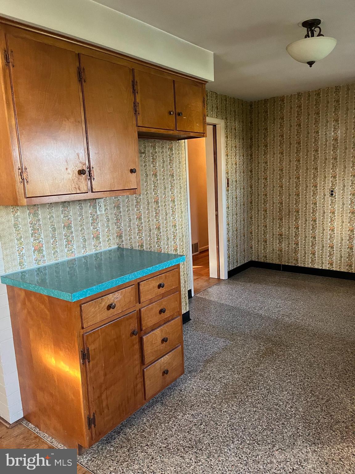 MONTGOMERY MEADOWS - Residential