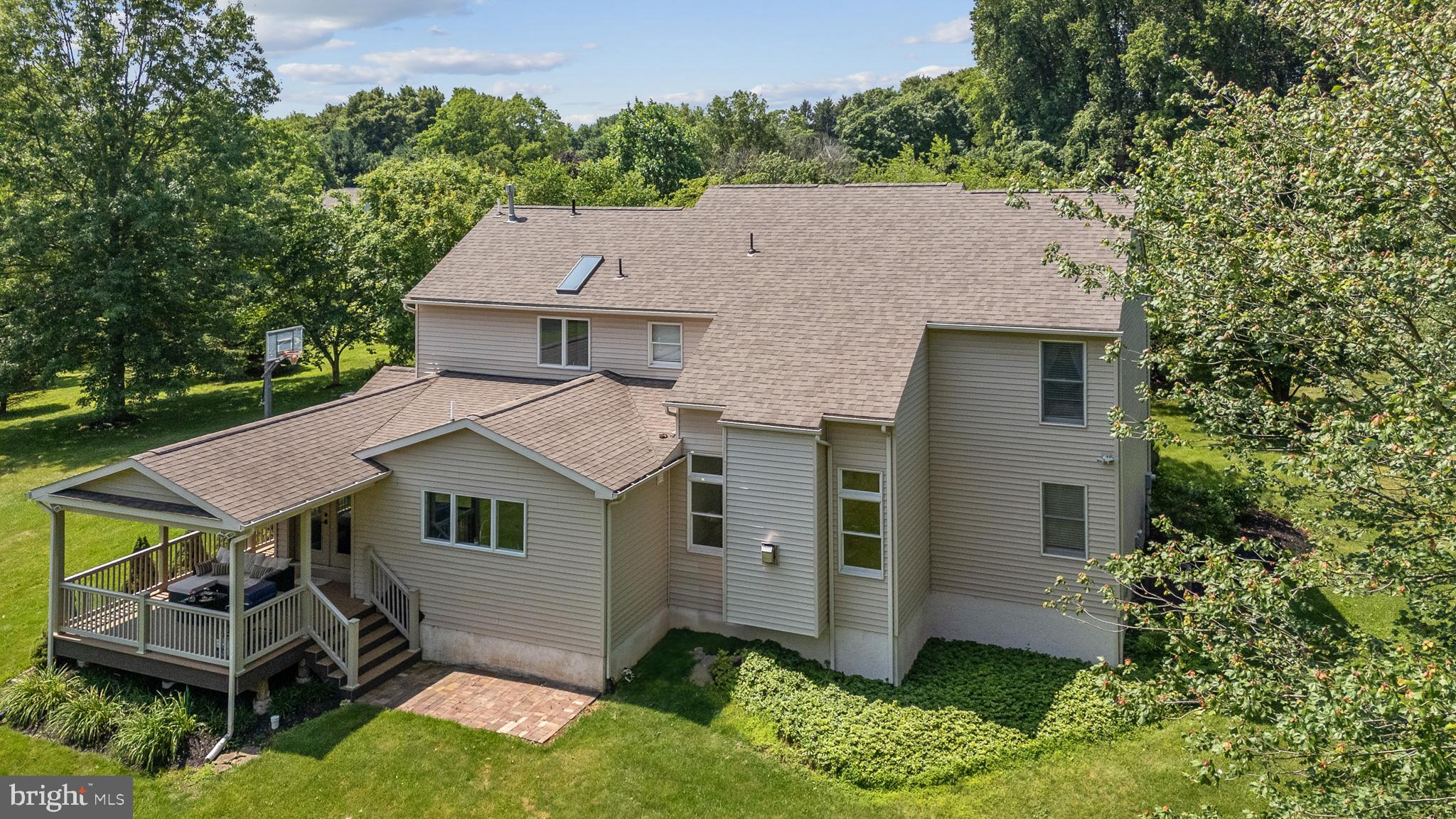 SYCAMORE LANE - Residential