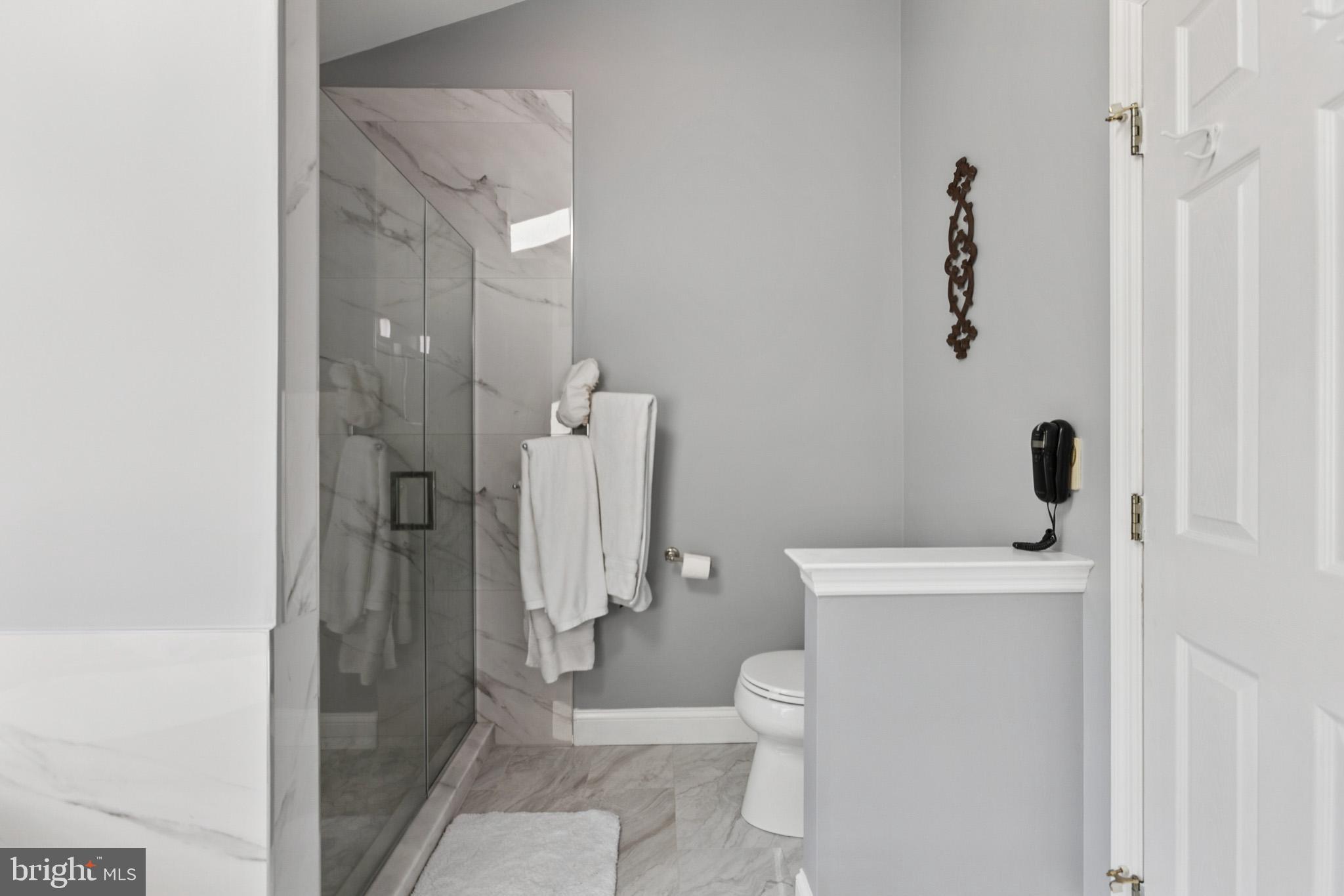 SYCAMORE LANE - Residential